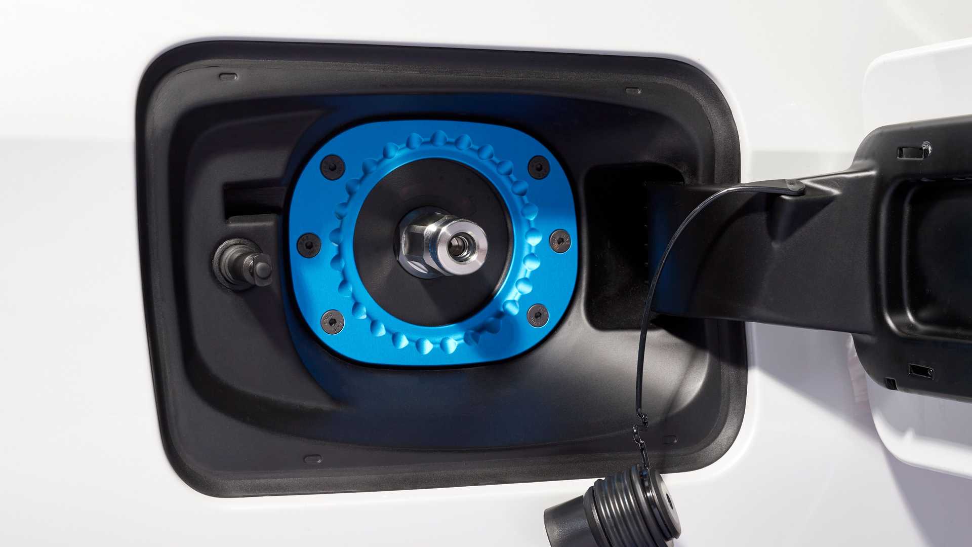 BMW už vyrába vodíkové iX5 Hydrogen