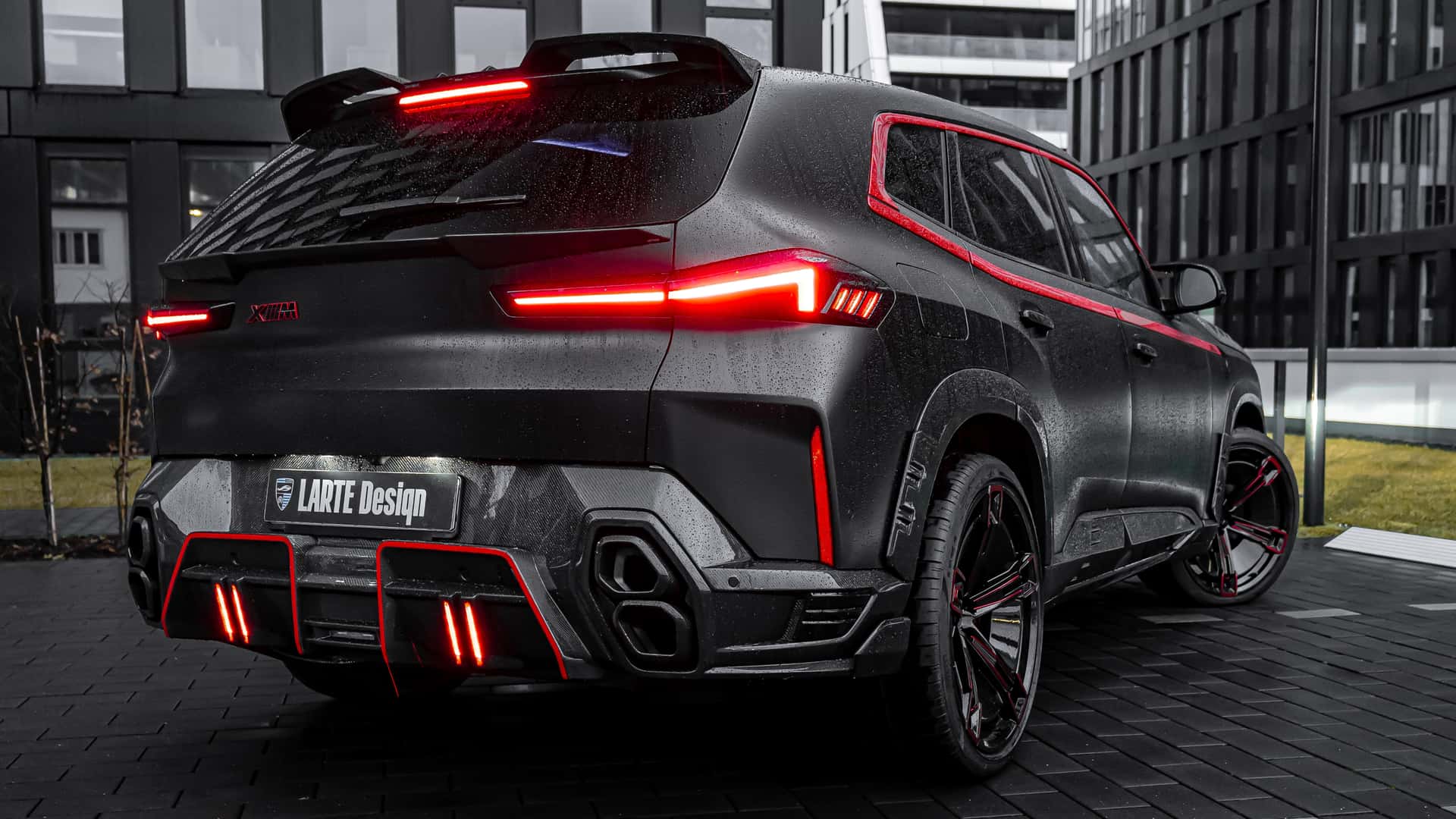  Zdá sa vám BMW XM nudné? Larte Design ponúkne riešenie