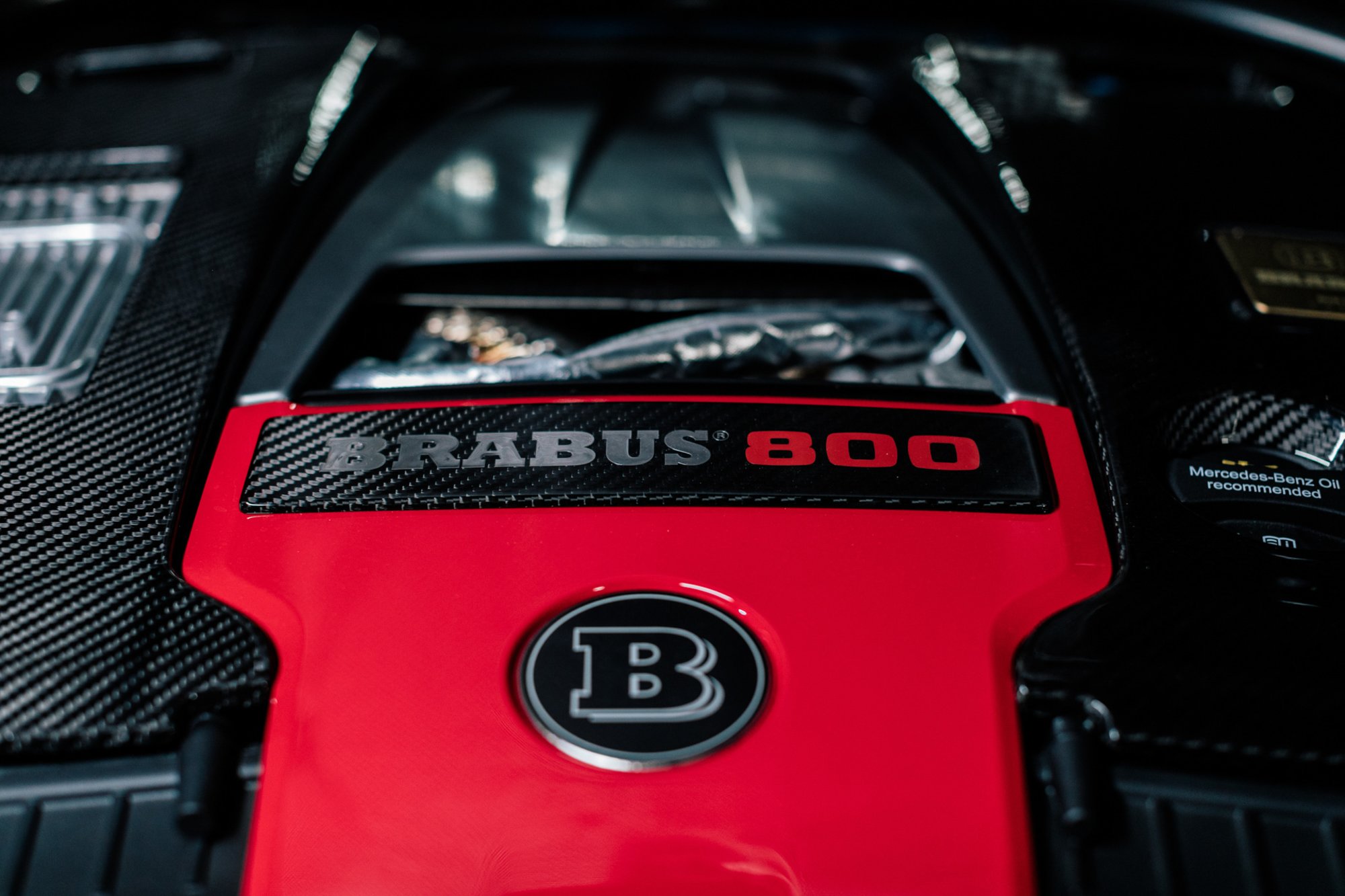 Brabus 800 Adventure XLP Superblack trhá betón! Portálové nápravy, výkon 800 koní. Predĺžené hyper delo postavené na základe Mercedesu-AMG G 63je tu. Čo ponúkne delo za vyše 700-tisíc eur? 