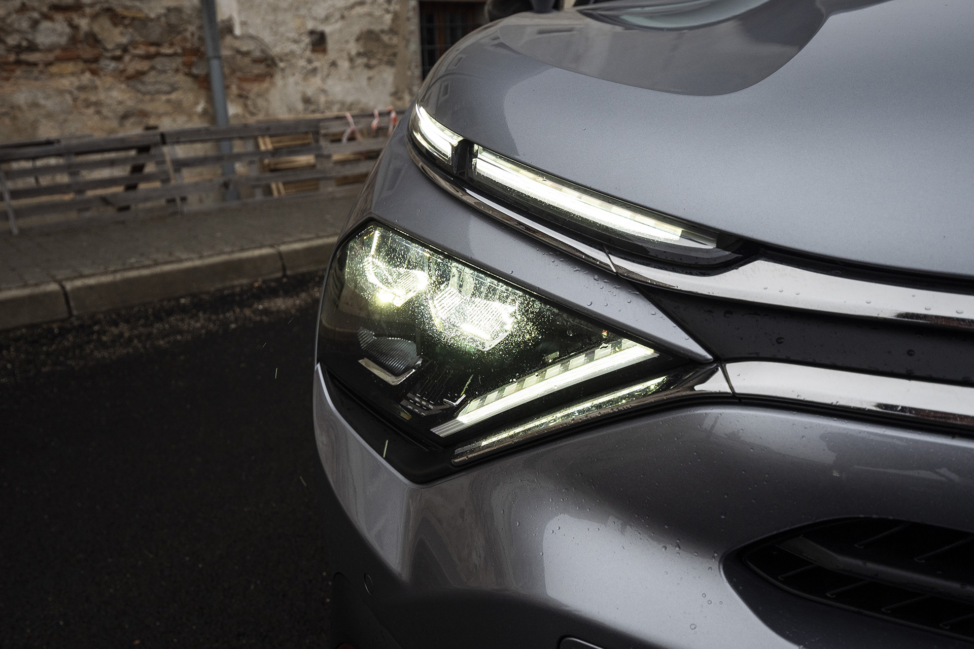 Test: Citroën C4 – Návrat komfortnej avantgardy