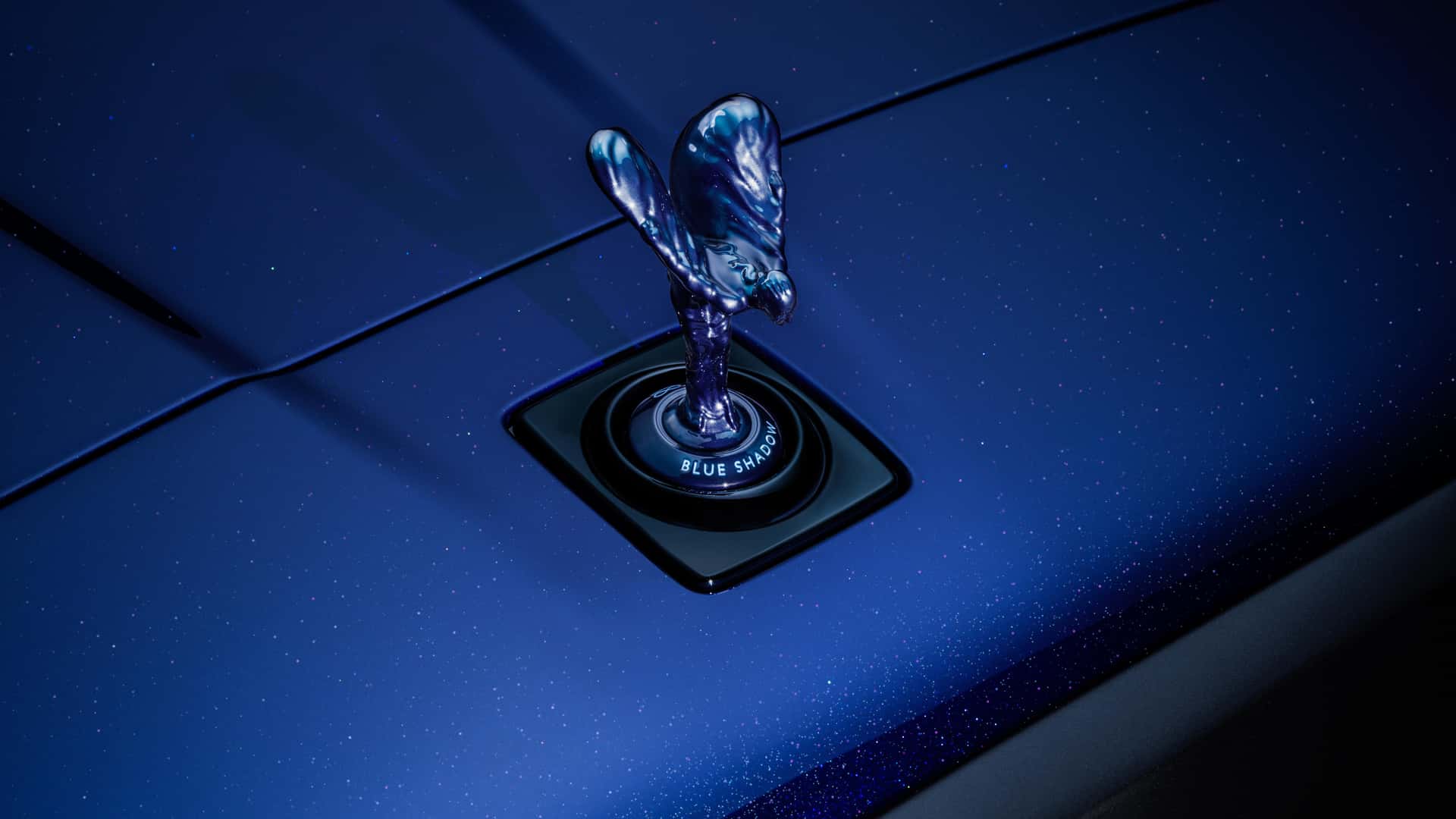 Rolls-Royce vyrobí 62 kusov Cullinanu Blue Shadow