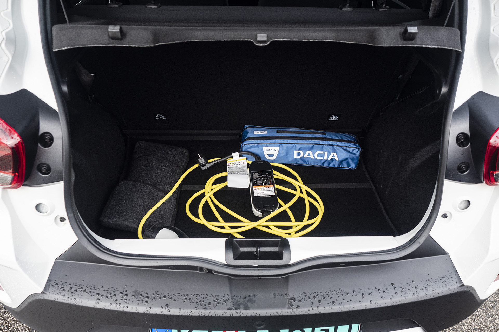 Test: Dacia Spring - Vstupná brána do elektromobility