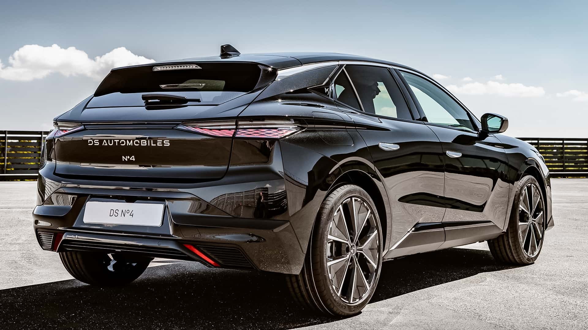 DS4 nahradí novinka, DS No 4, no nie je to nový model, len facelift