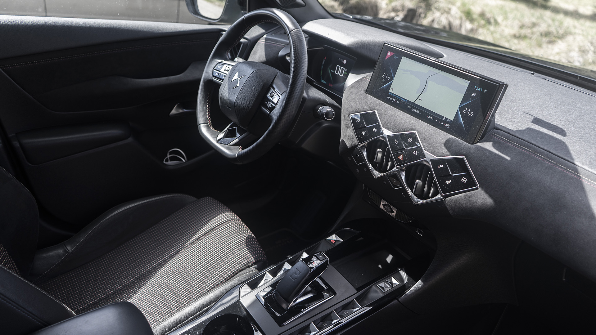 Aký je elektrický dS3 Crossback po 23-tisíc kilometroch?