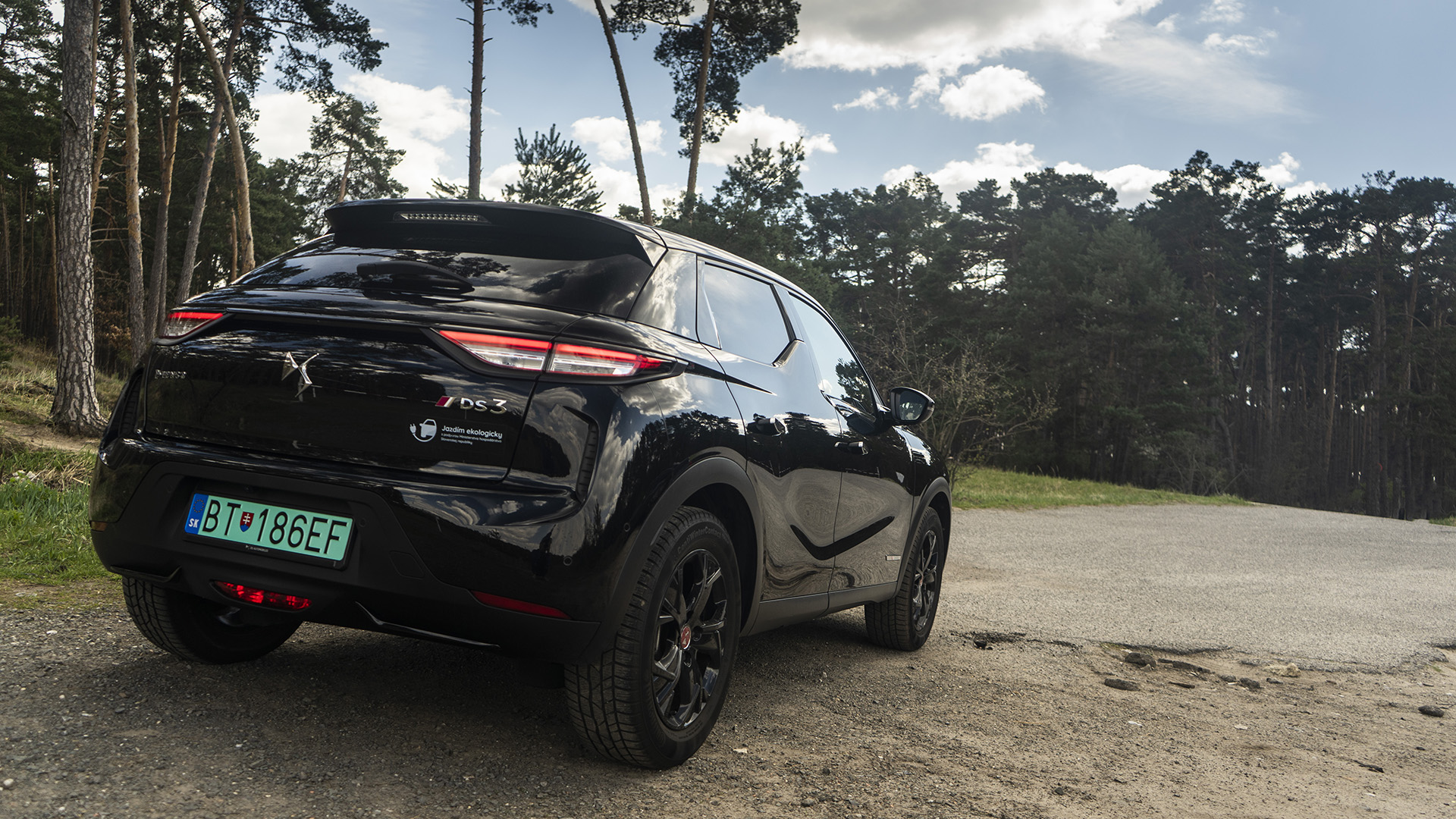 Aký je elektrický dS3 Crossback po 23-tisíc kilometroch?