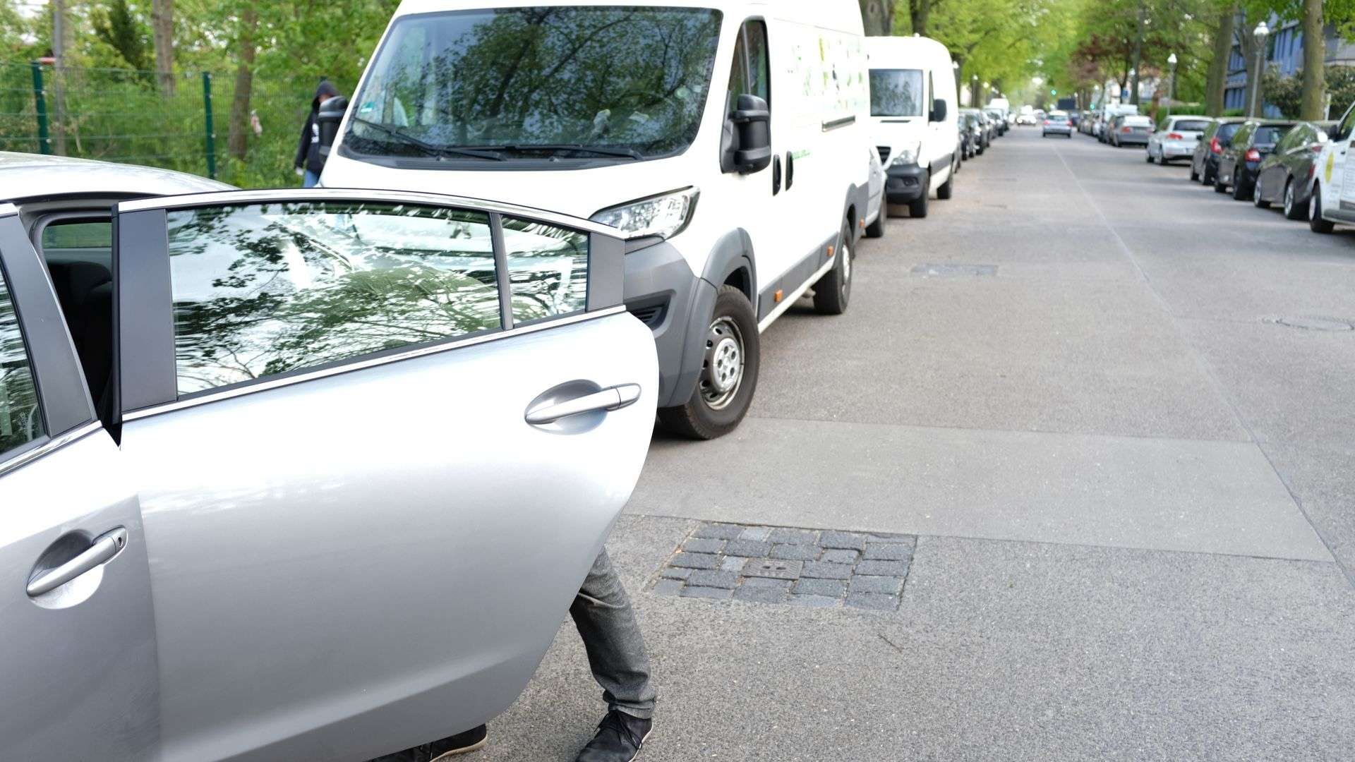 Za hlasné buchnutie dvermi pokuta 80 €!