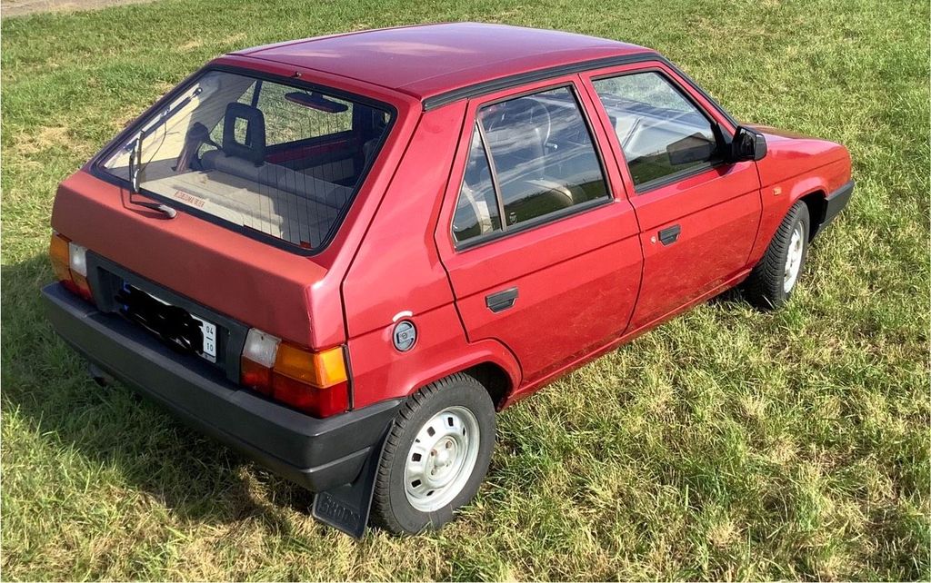 Najlepšia Škoda Favorit len za 3 500 €!