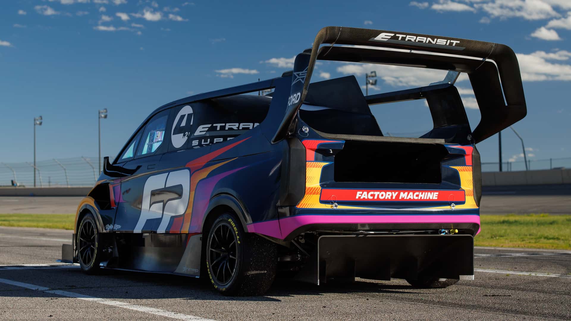 Ford ukázal nový Supervan na Pikes Peak