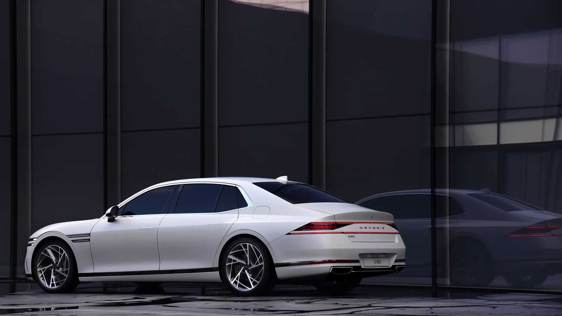 Genesis G90: Konkuruje veľkým sedanom a má svojský štýl