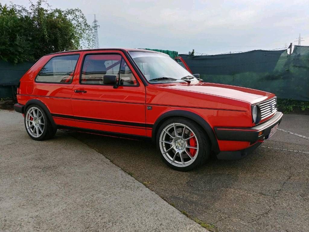 33 ročný Golf s výkonom 800 koní za cenu Octavie