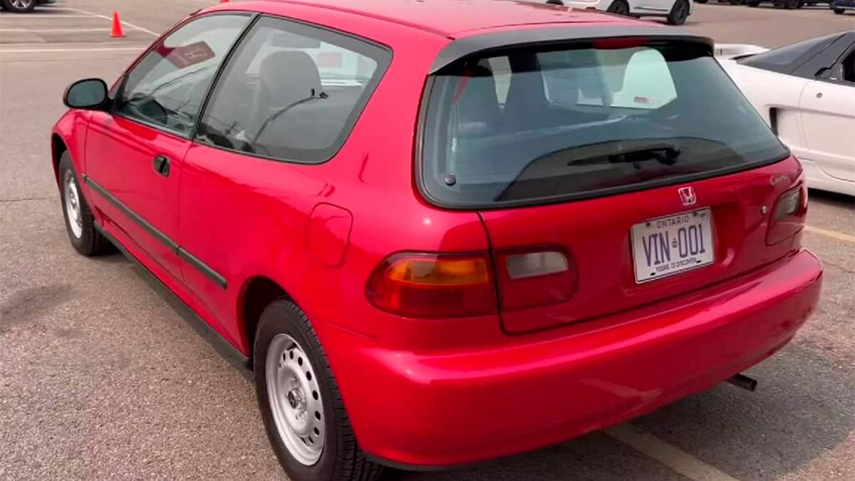 Táto 31 ročná Honda Civic má za sebou len 12 km!