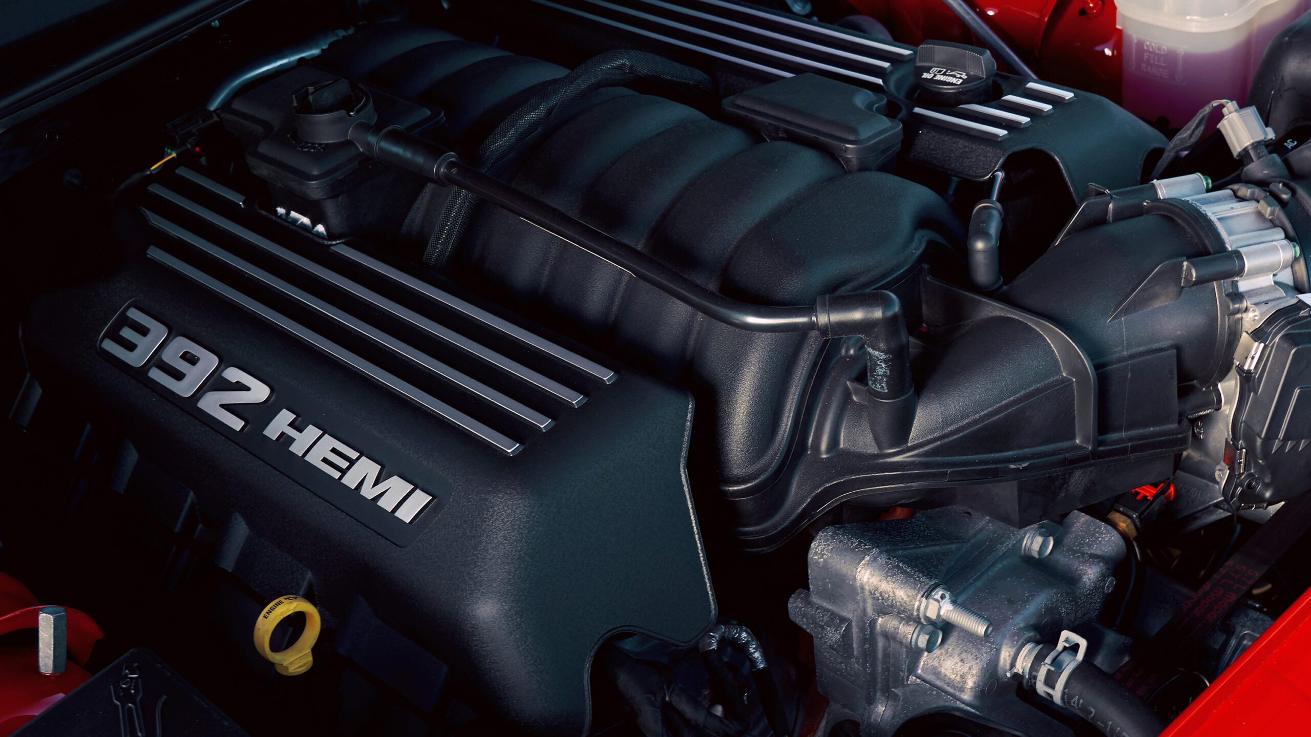 Automobilka uznala chybné rozhodnutie, vracia sa k veľkým benzínovým motorom