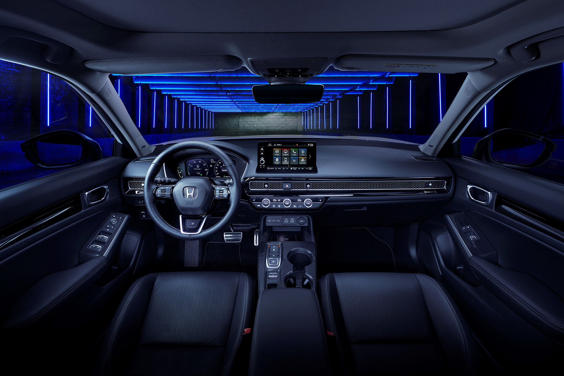 Nová Honda Civic prichádza s elegantnými tvarmi a hybridom e:HEV