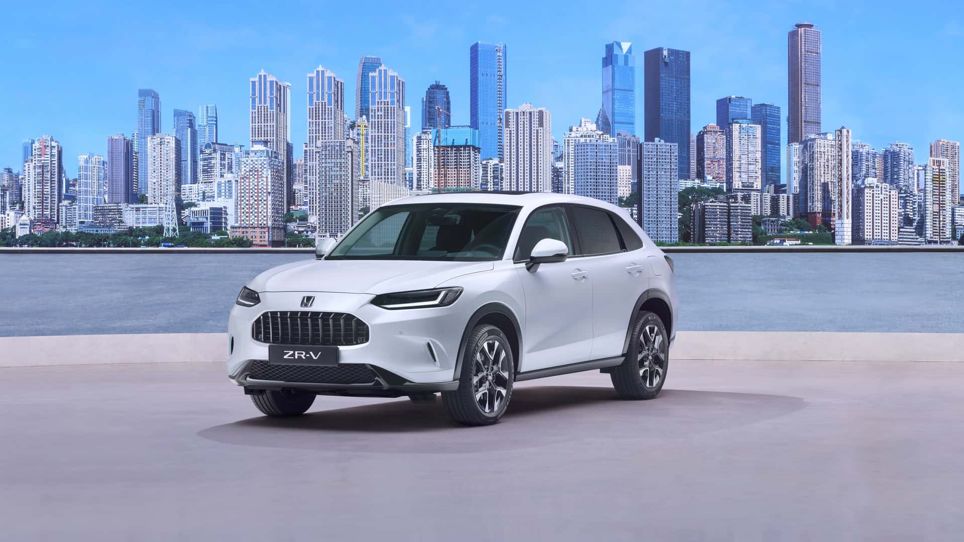Honda nám pripravila novinky, je tu nová CR-V, ZR-V a aj e:Ny1