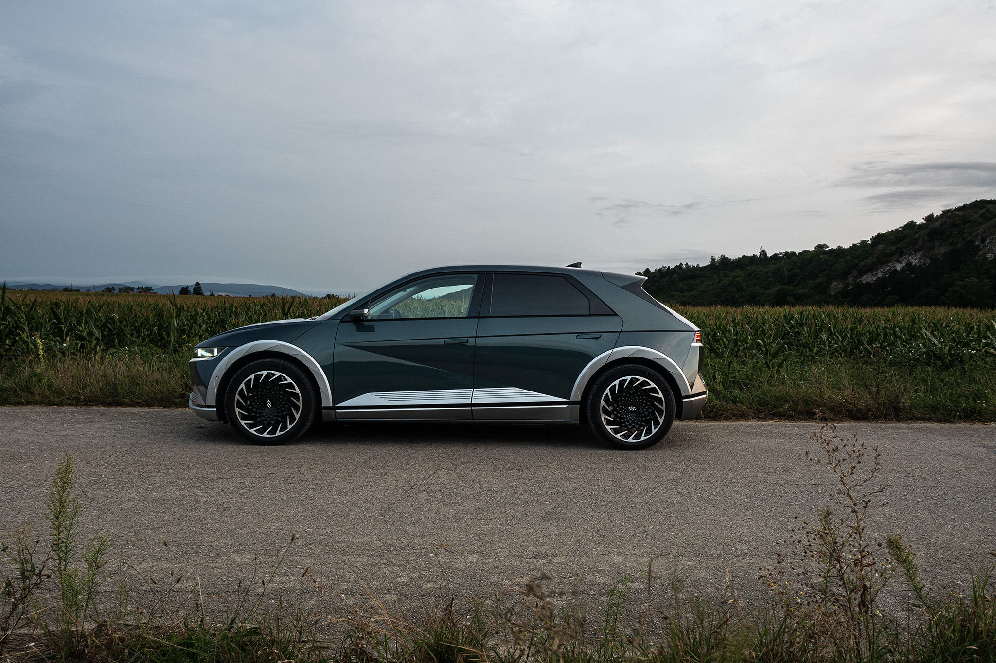 Oplatí sa na Slovensku kúpiť elektromobil? Aký je rozdiel medzi BEV, HEV a PHEV?