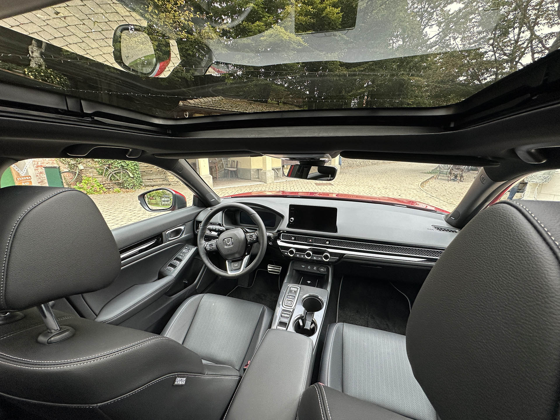 Test: Prvé dojmy z novej Hondy Civic. Dobrá správa, je lacnejšia ako predtým