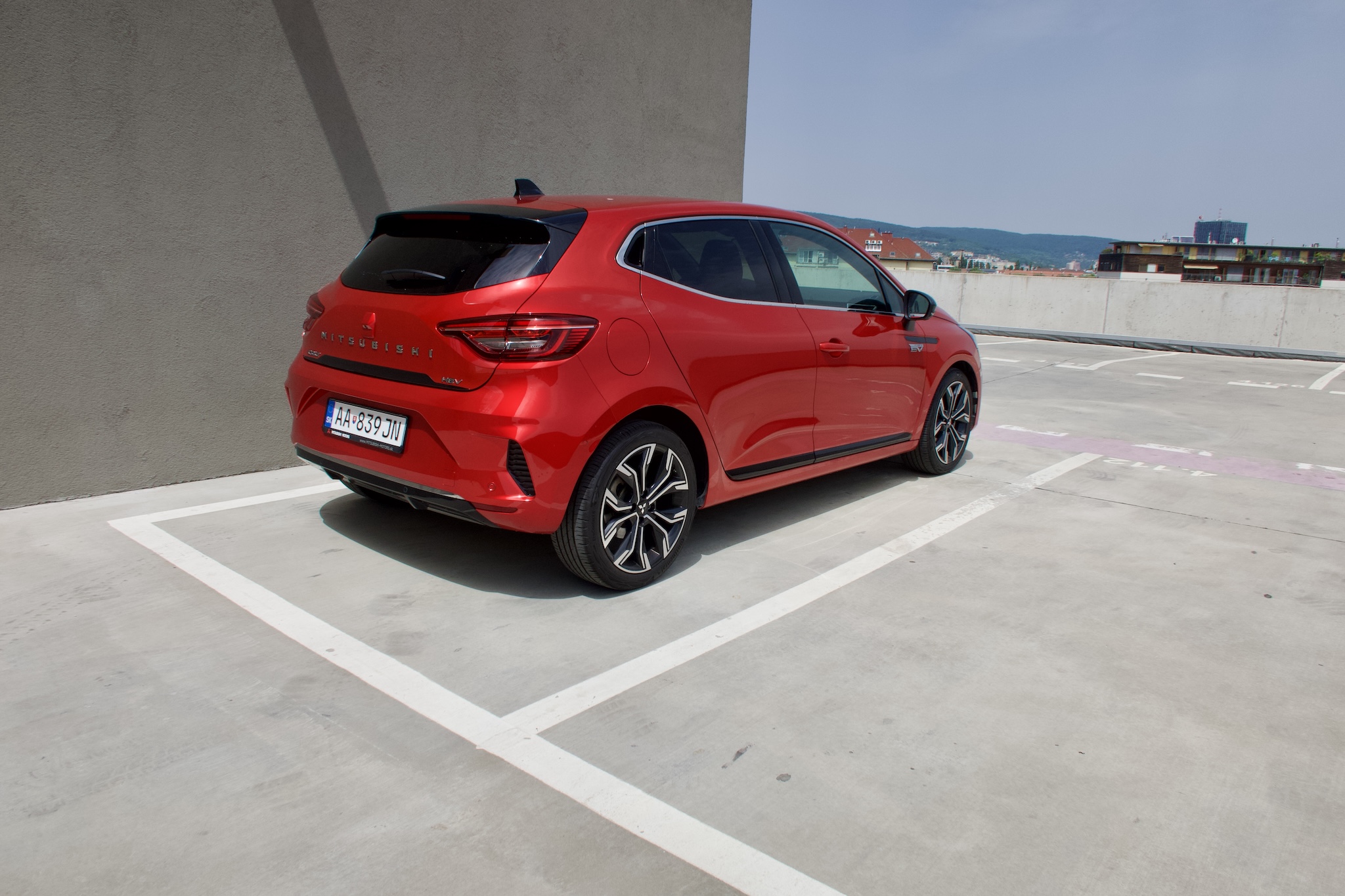 Mitsubishi Colt hybrid: Zo spolupráce vydoloval diamant