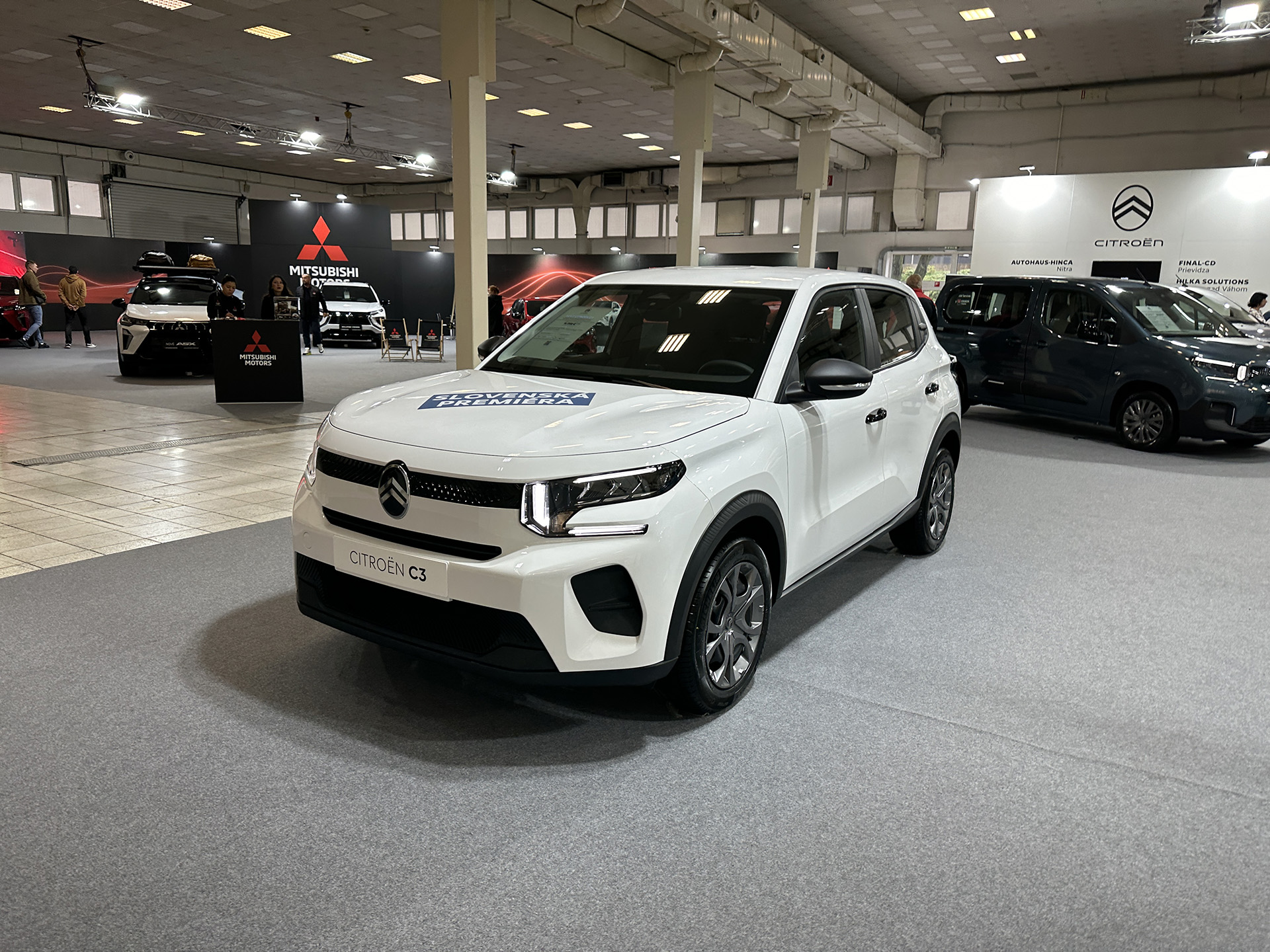 Fotovýber dôležitých noviniek z nitrianskeho autosalónu: Čínske kuriozity aj slovenské Citroëny