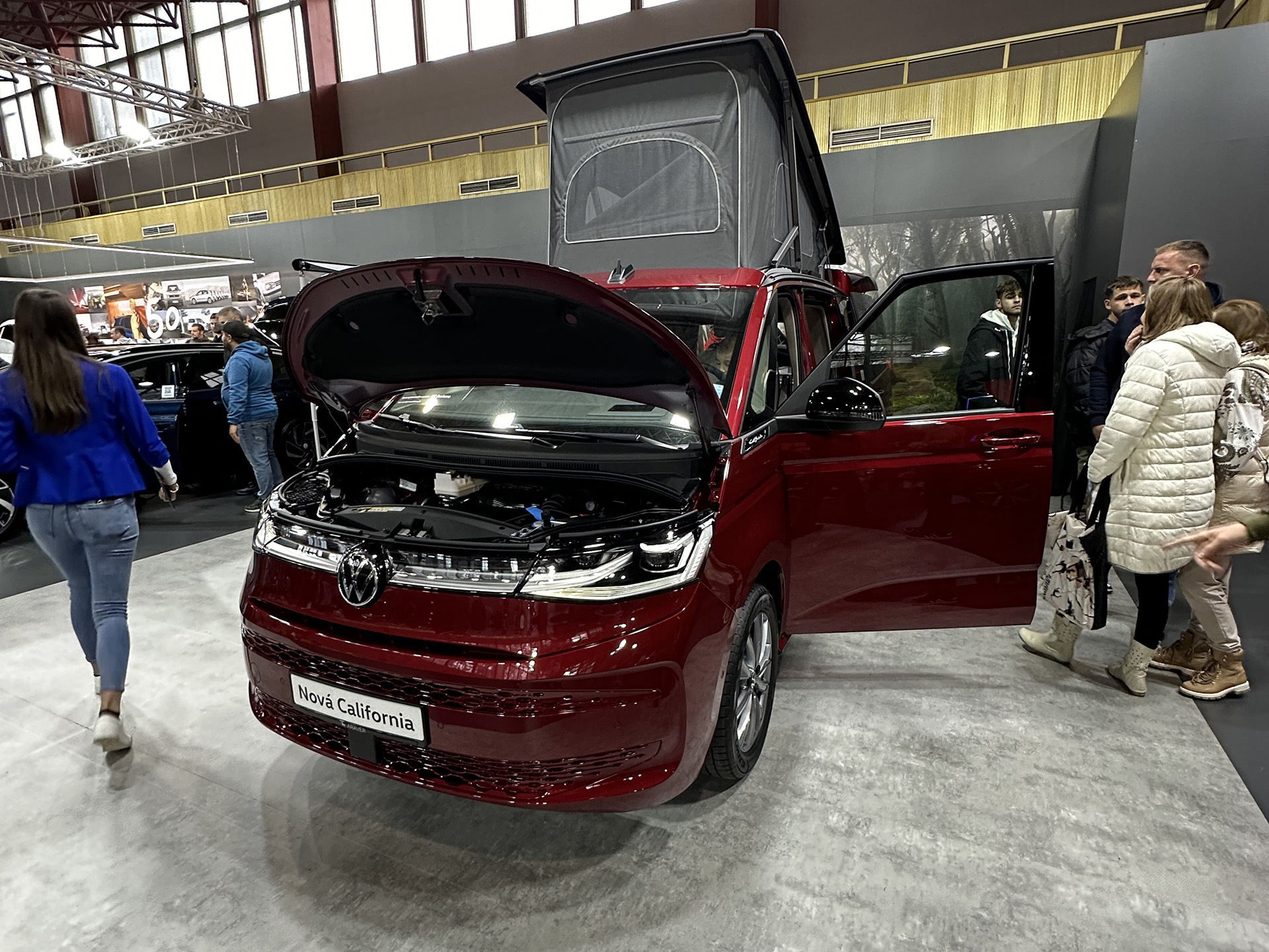 Fotovýber dôležitých noviniek z nitrianskeho autosalónu: Čínske kuriozity aj slovenské Citroëny