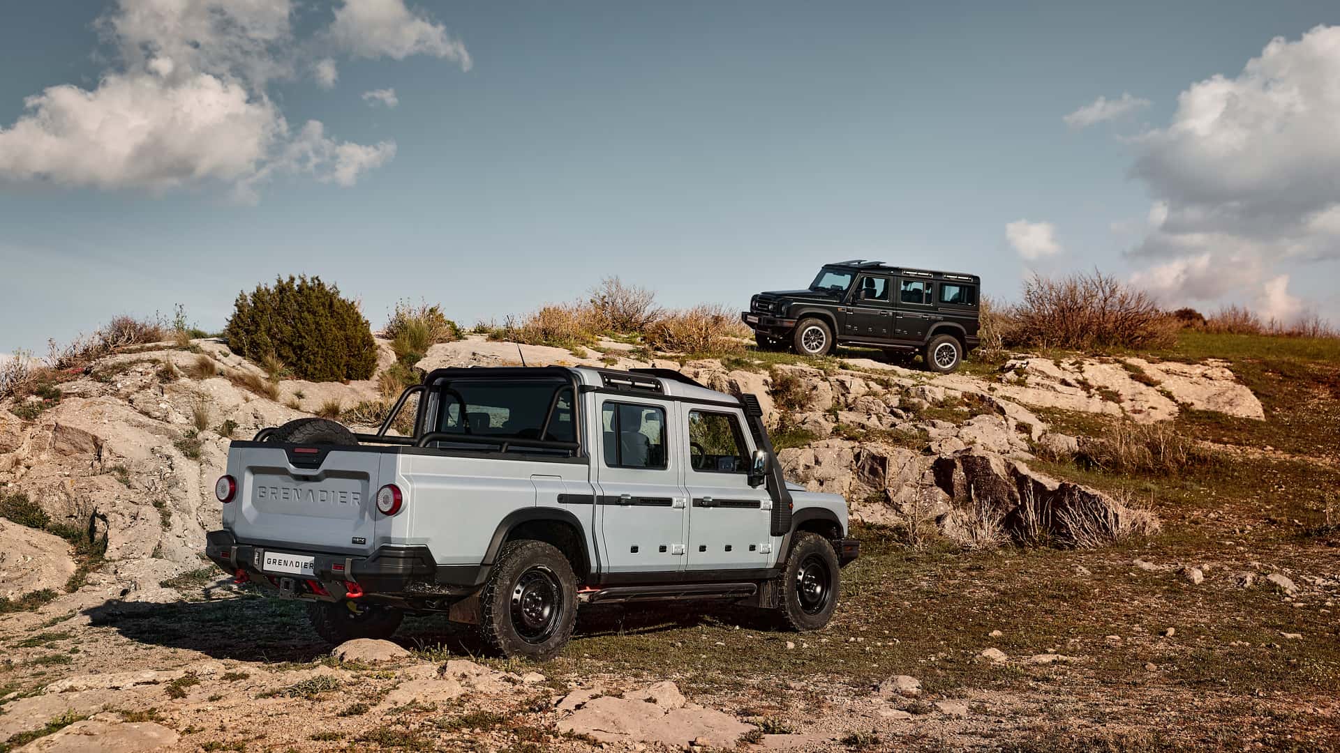 Ineos Grenadier predstavil verziu pick-up s názvom Quartermaster