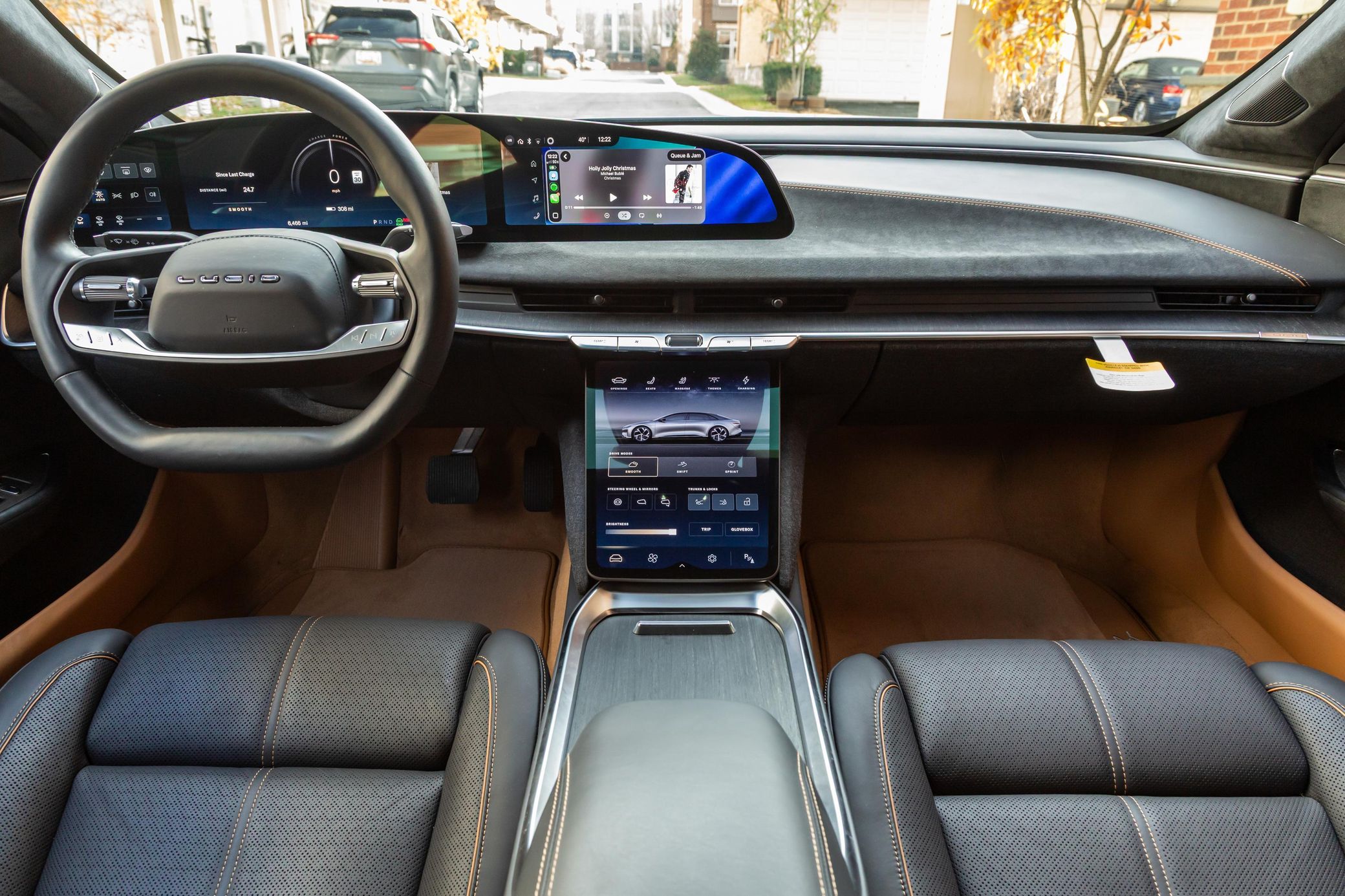 Extrémna amortizácia. Strata 40% hodnoty po 10 mesiacov poukazuje na veľký problém luxusných áut