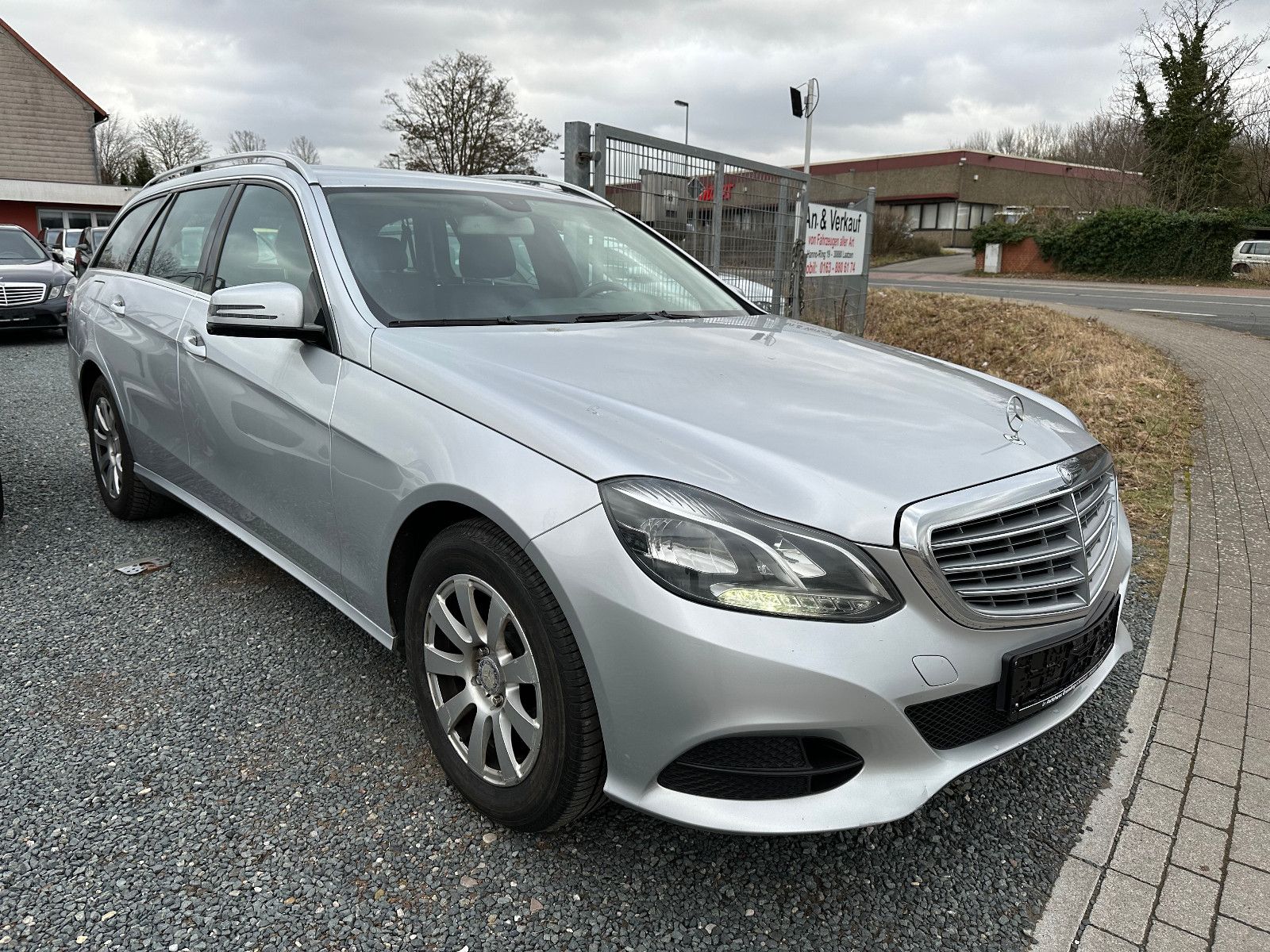 Nezničiteľné kombi od Mercedesu s 817-tisíc kilometrami za cenu bicykla