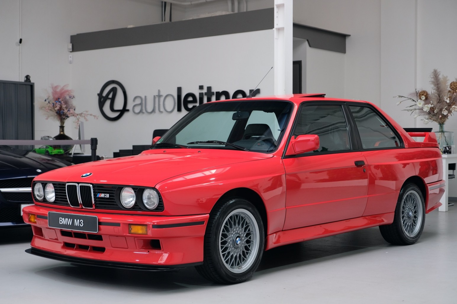 33 ročné BMW za 375 000 €!