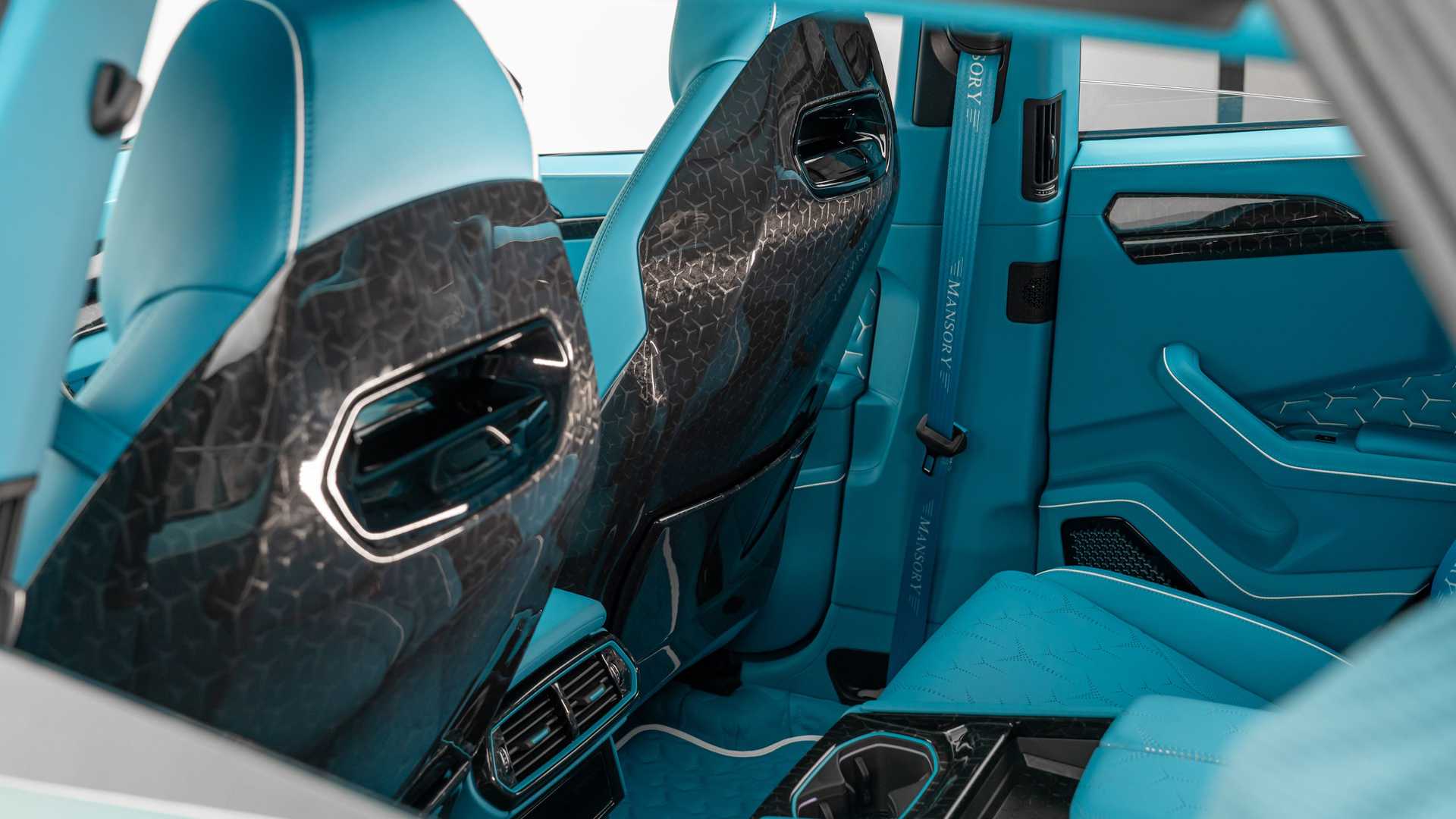 Chcete trojdverové Lamborghini Urus? Mansory má presne také