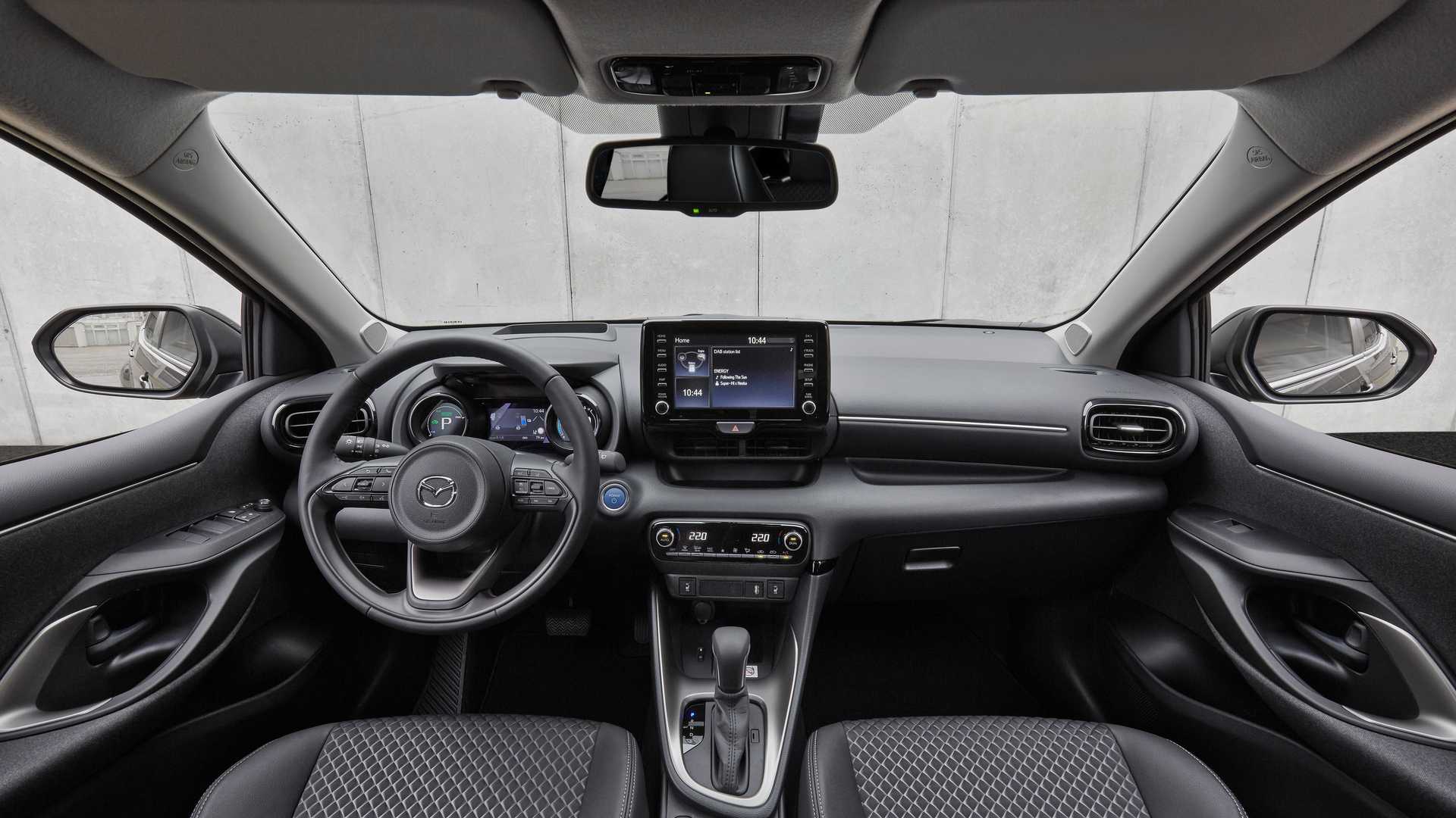 Mazda ukázala novú 2, čo vám pripomína?