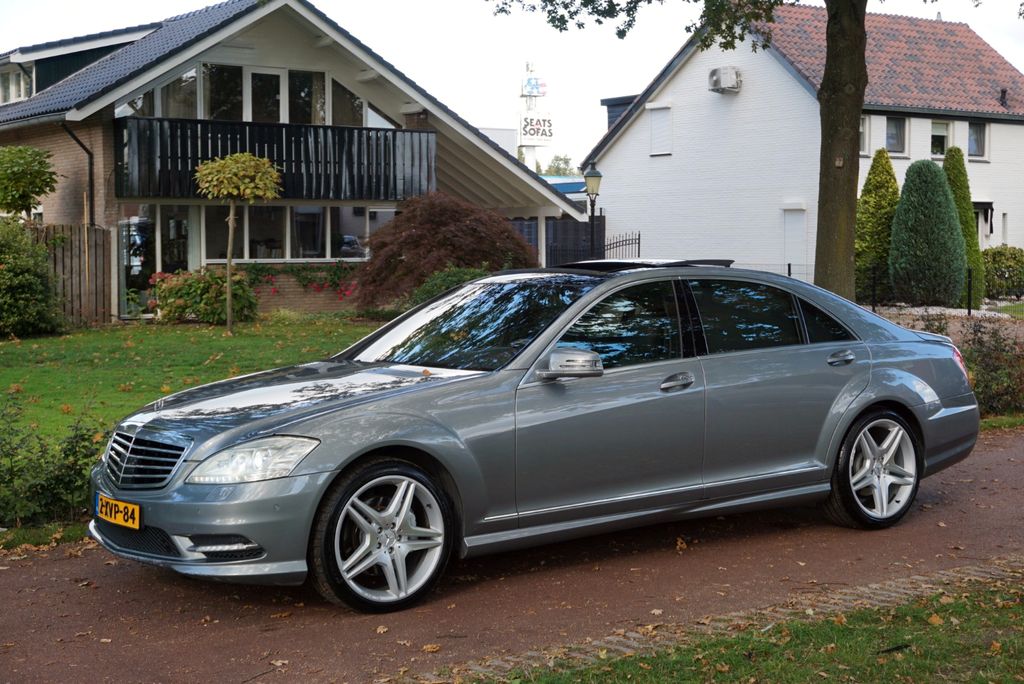 Luxusný Mercedes s výkonom 320 koní lacnejší ako Octavia!