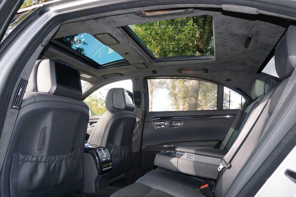 Luxusný Mercedes s výkonom 320 koní lacnejší ako Octavia!