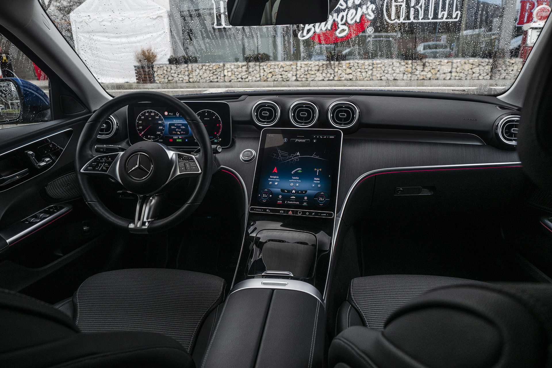Test: Mercedes-Benz C220d – Bežec na dlhé trate, extrémne dlhé