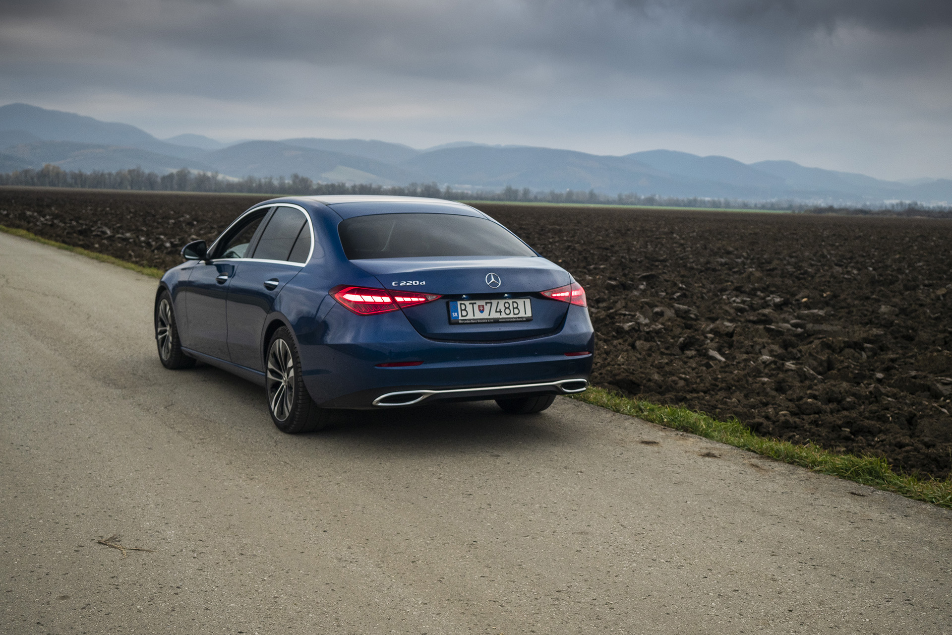 Test: Mercedes-Benz C220d – Bežec na dlhé trate, extrémne dlhé