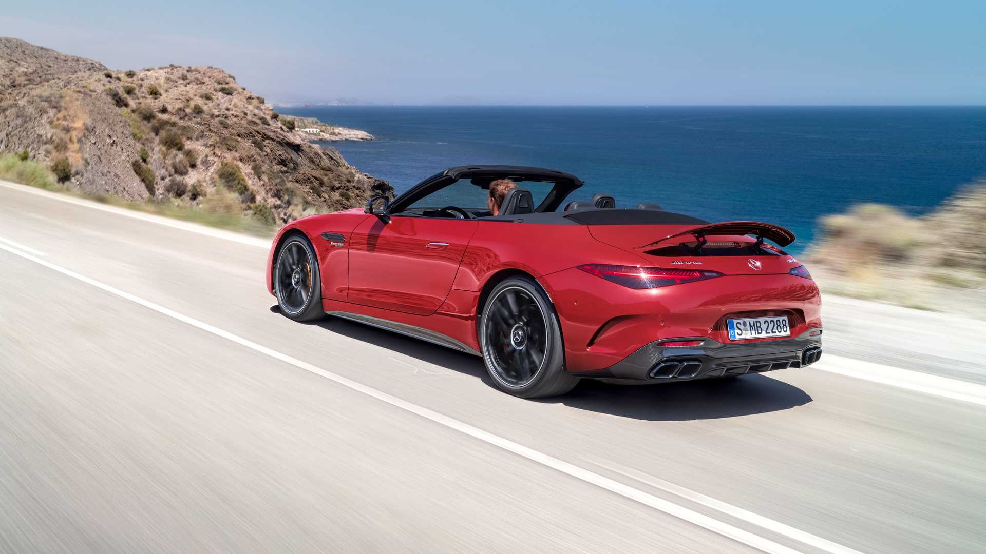 Nový Mercedes SL je revolúcia s návratom do minulosti