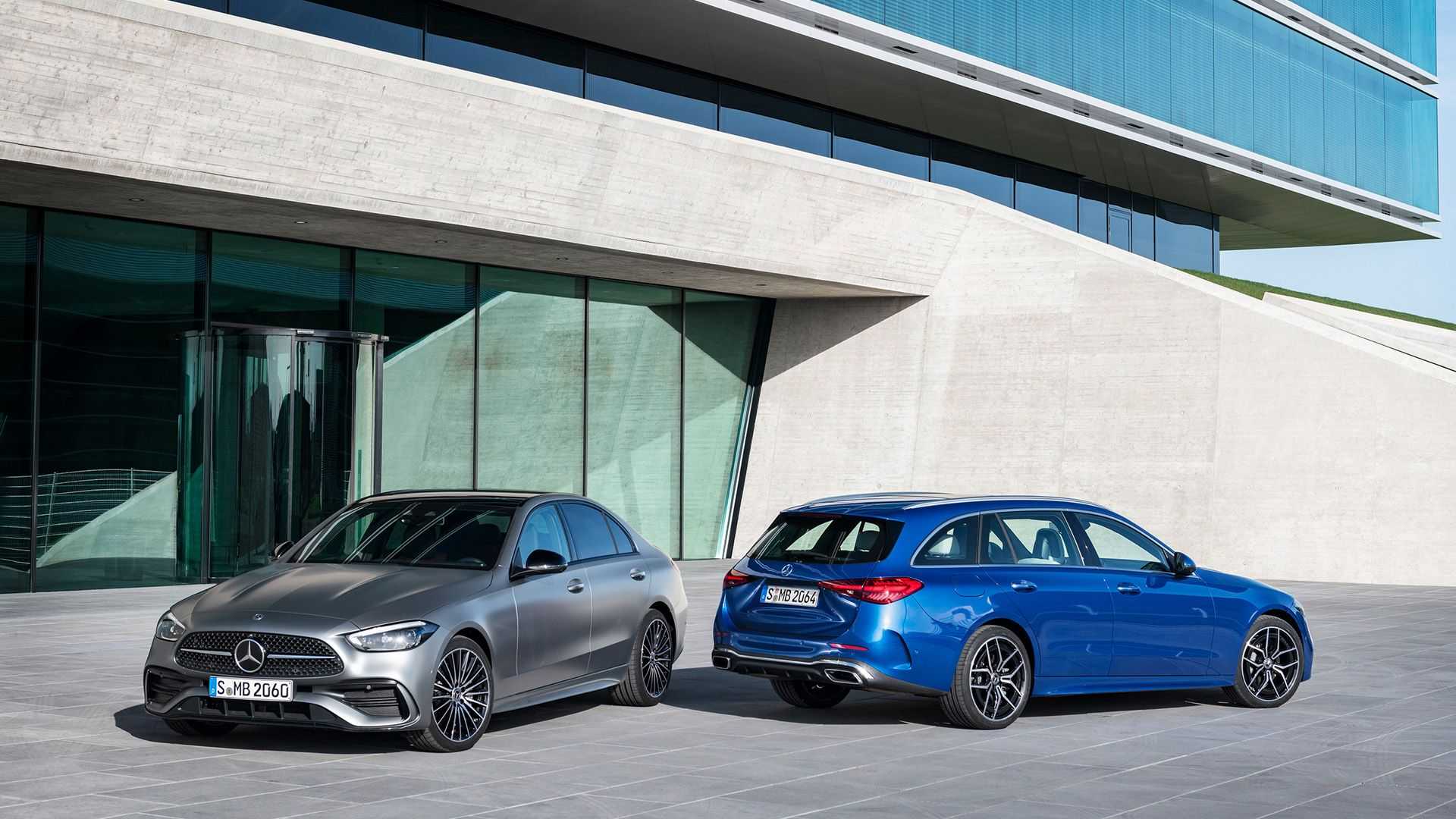 Mercedes ukázal nové Céčko, plug-in prejde na elektrickú energiu až 100 kilometrov