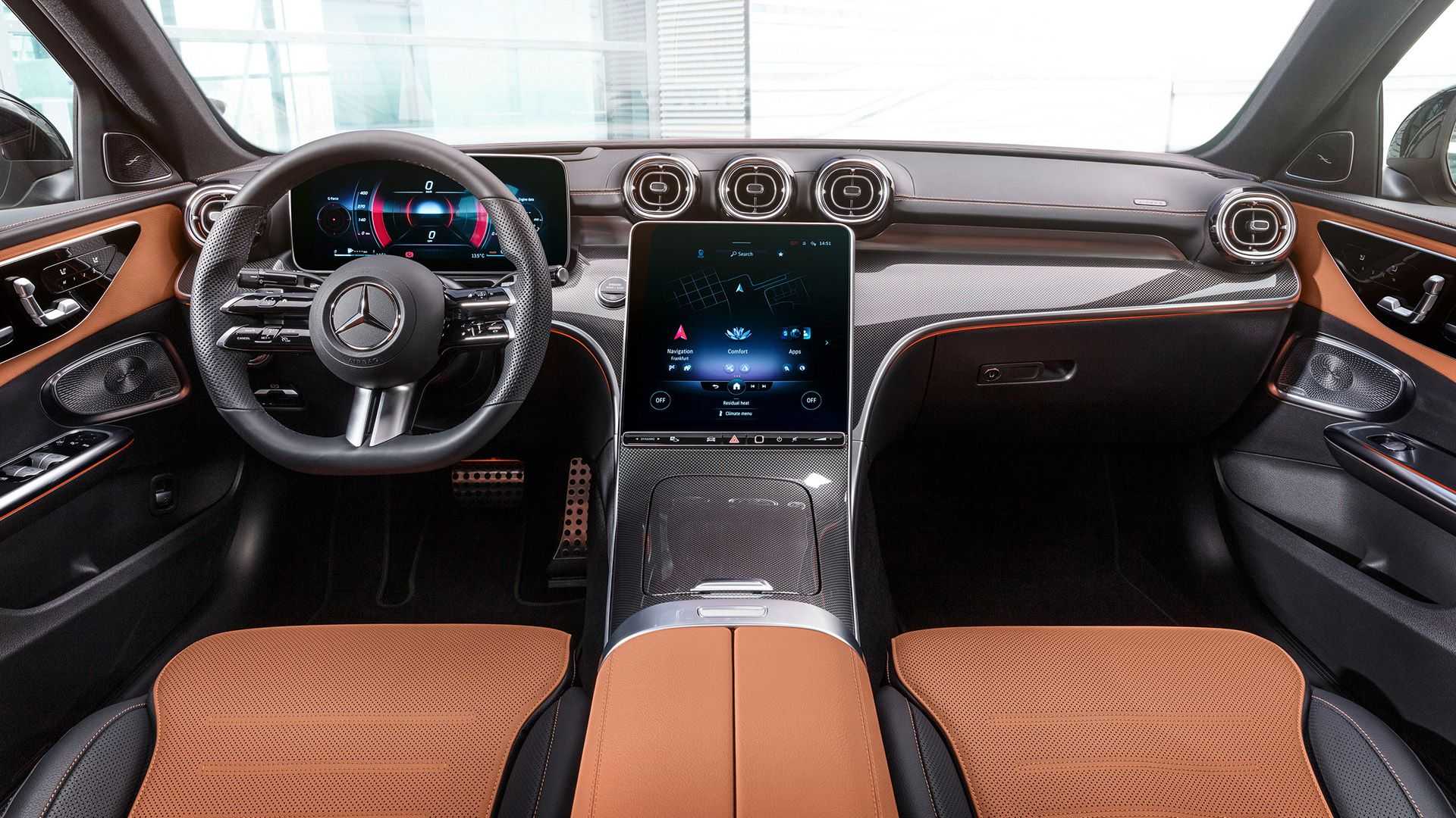 Mercedes ukázal nové Céčko, plug-in prejde na elektrickú energiu až 100 kilometrov