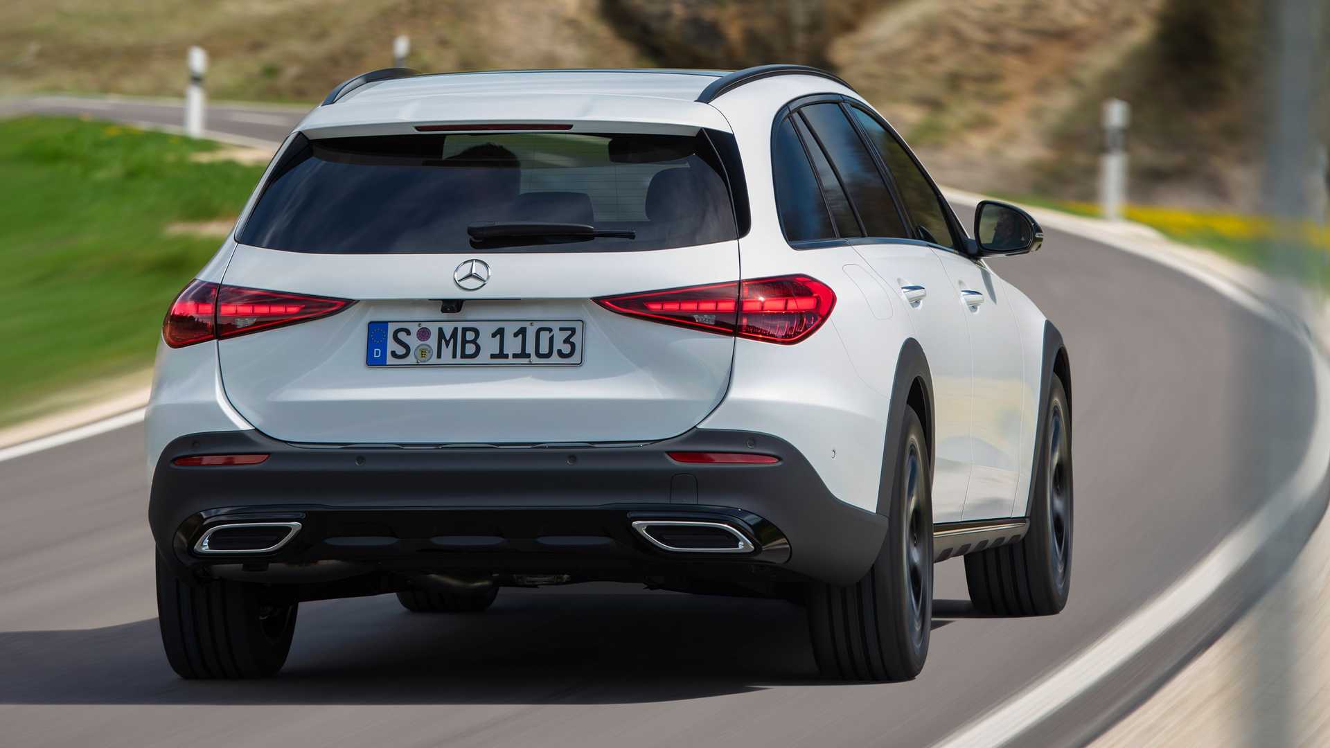 Mercedes predstavil najmenší All-Terrain, prichádza s ním Trieda C