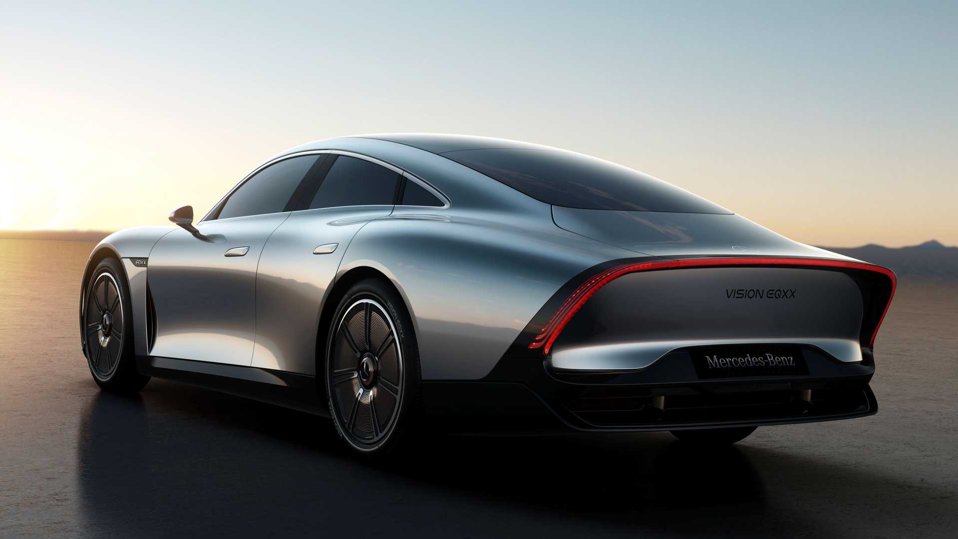 Mercedes Vision EQXX: 1000 km na nabitie, spotreba len 10 kWh na sto