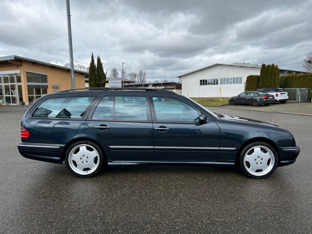 Mercedes AMG, 7 miest, 354 koní, len 25 000 €!