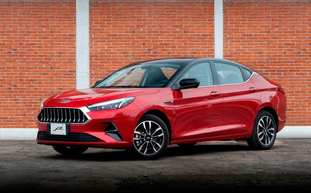 Moskvič sa vracia - Ako bude vyzerať? Moskvič (kooperácia JAC/Kamaz)