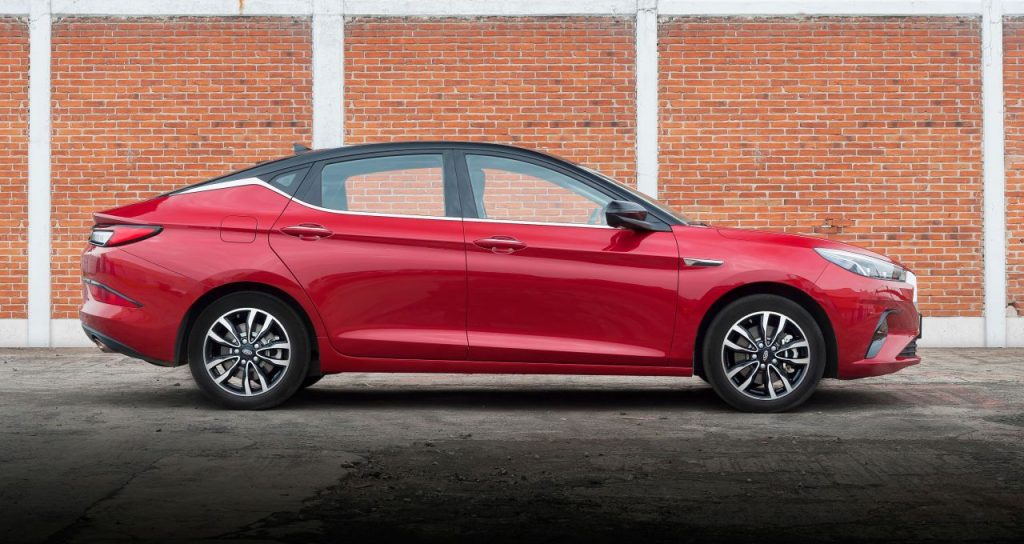 Moskvič sa vracia - Ako bude vyzerať? Moskvič (kooperácia JAC/Kamaz)