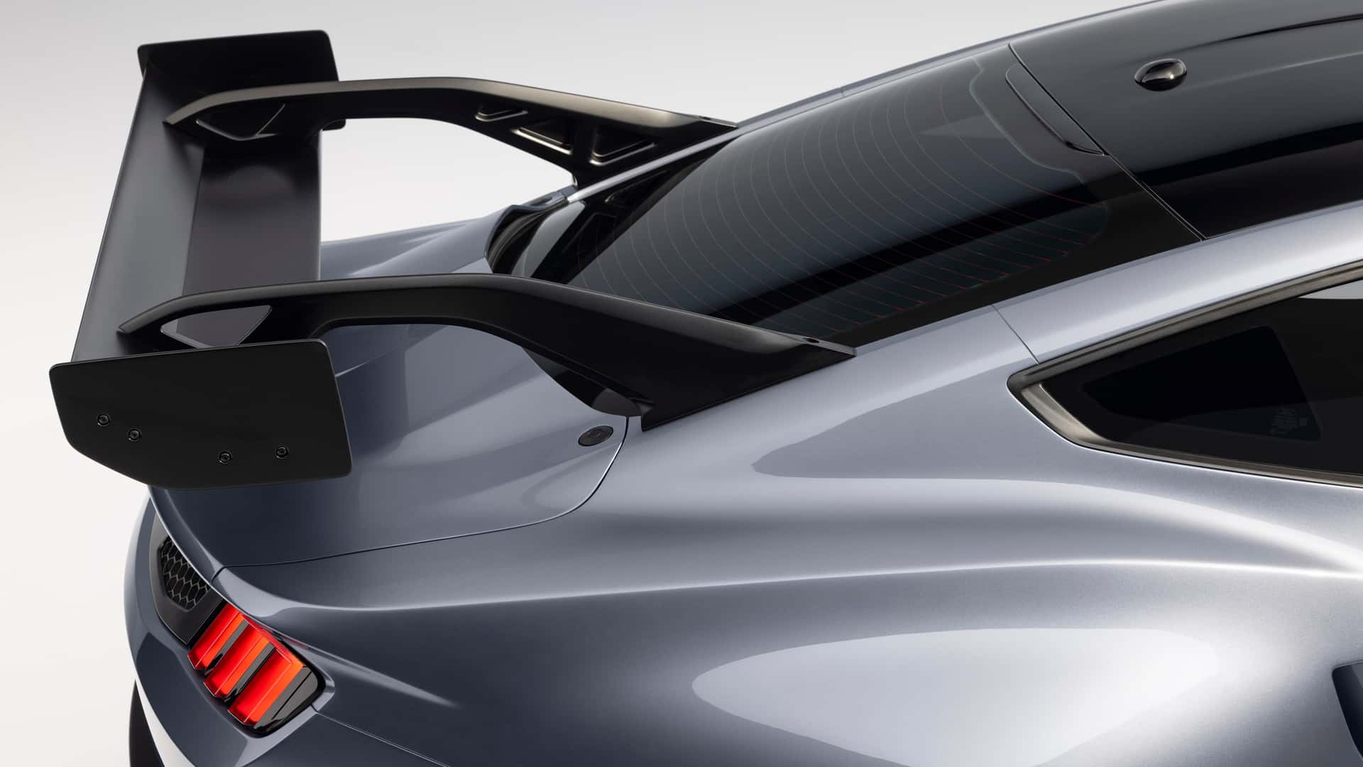 Ford Mustang GTD: Z okruhov priamo na cesty