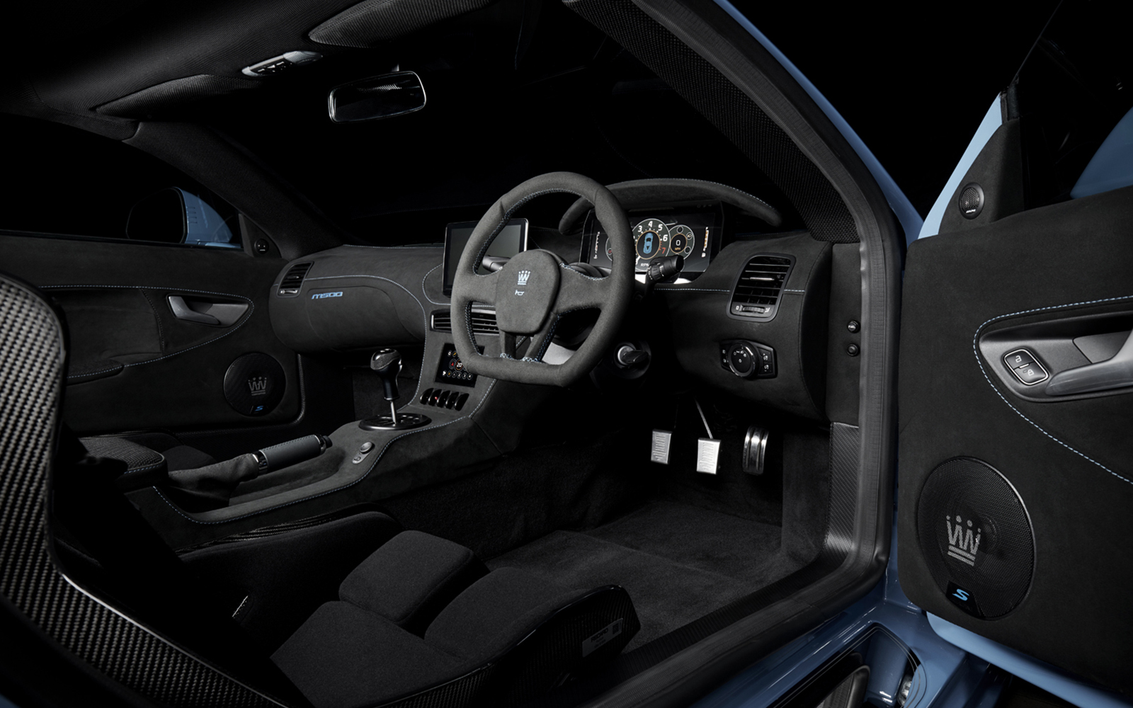 Noble M500 má svetlá z Corvette a motor z amerického pick-upu