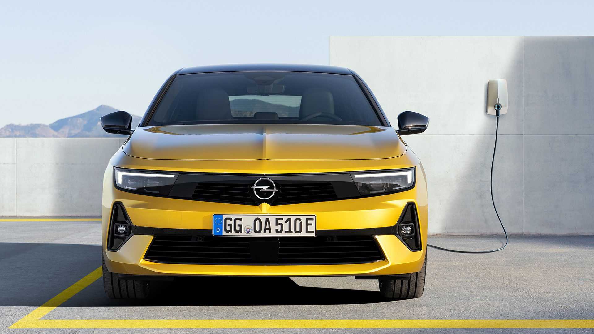 Nový Opel Astra prináša viac štýlu a francúzskeho know-how