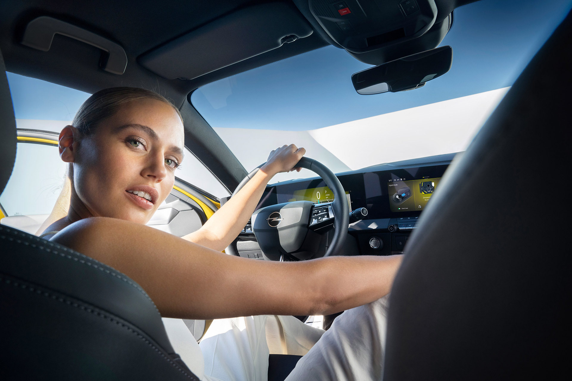 Opel Astra prichádza, bude aj plne elektrický