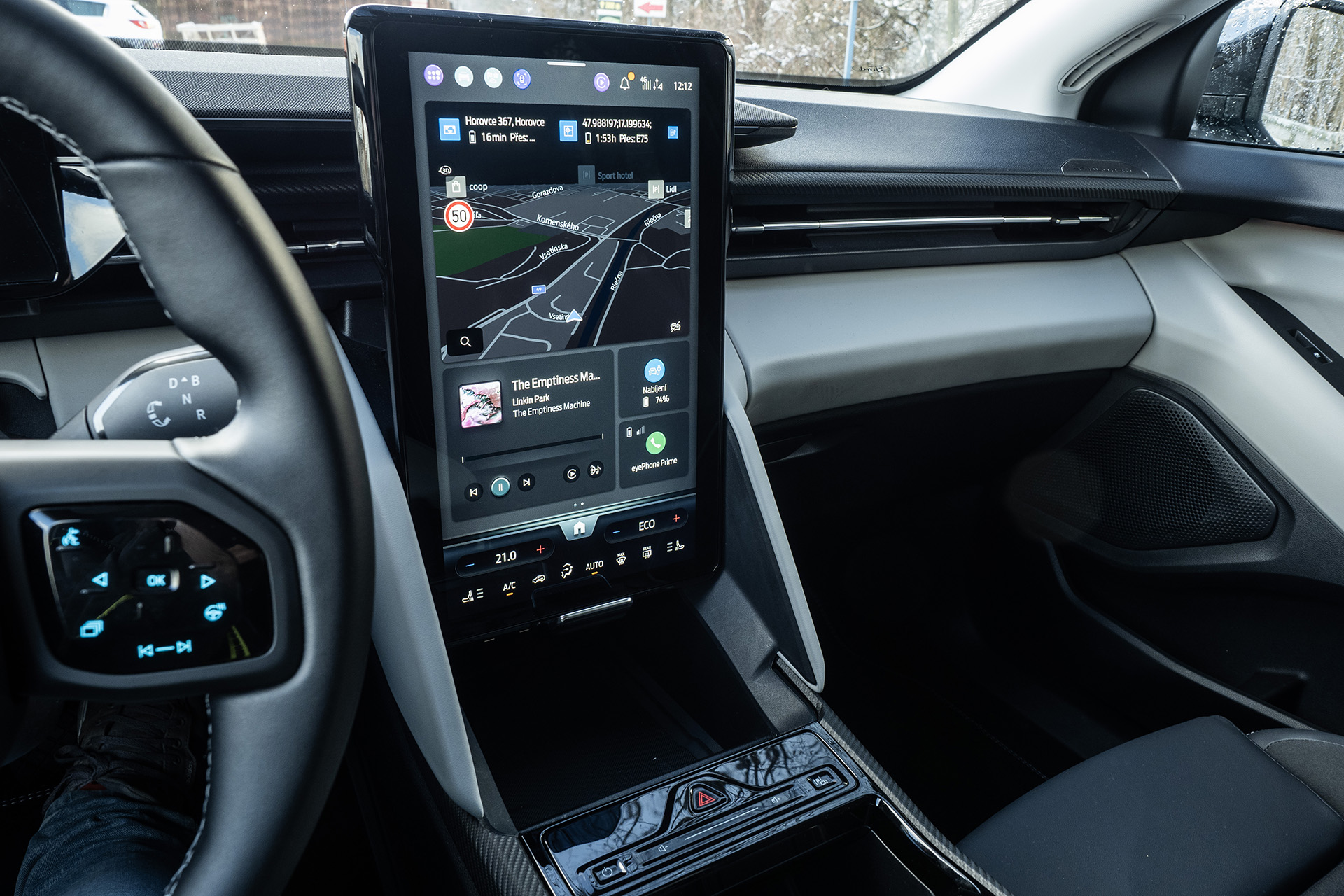 Toto je realita prevádzky elektromobilu v zime. Kritický test Ford Explorer