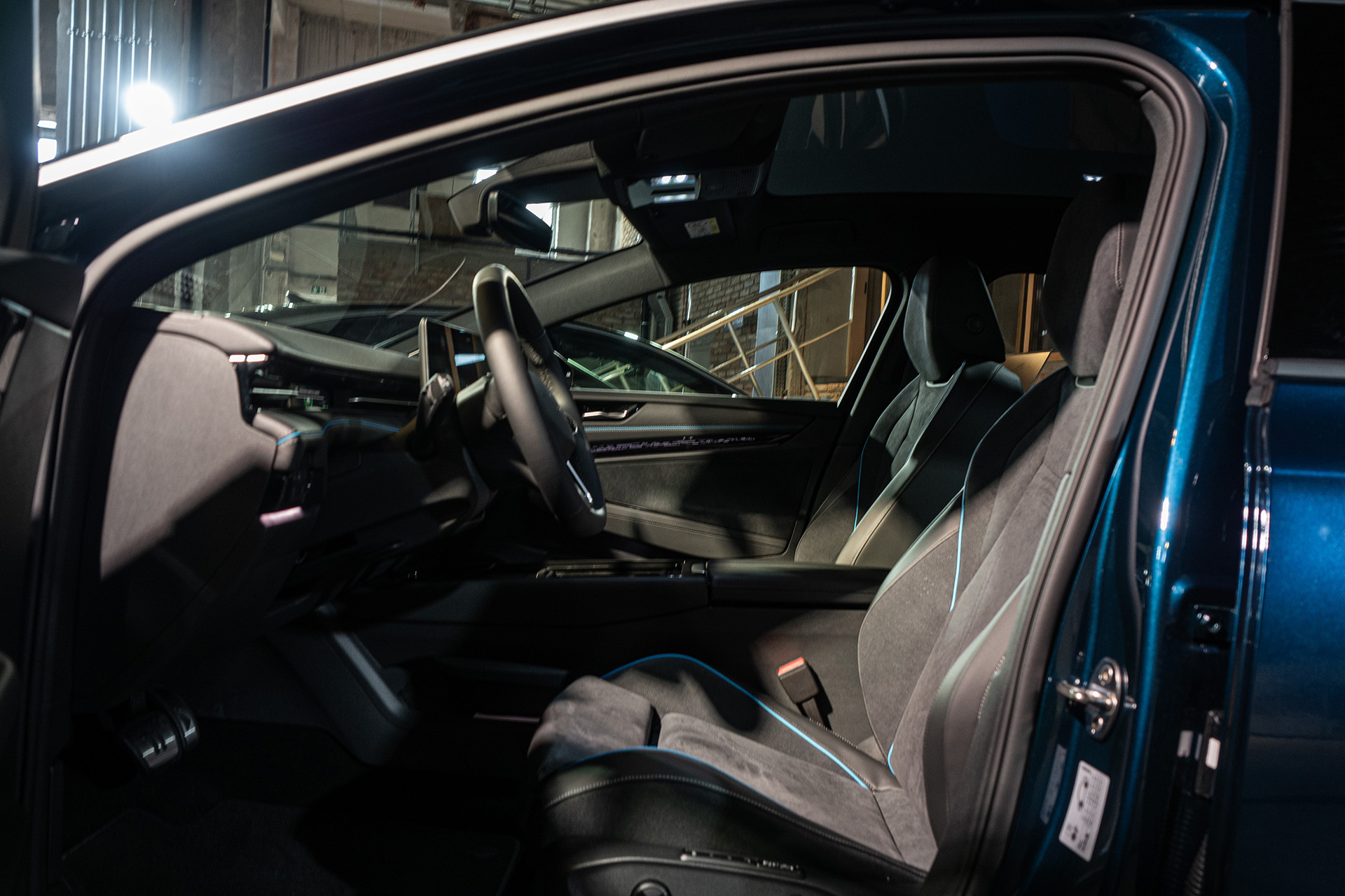 Volkswagen ID.7: konečne prichádza nízky elektromobil od Volkswagenu