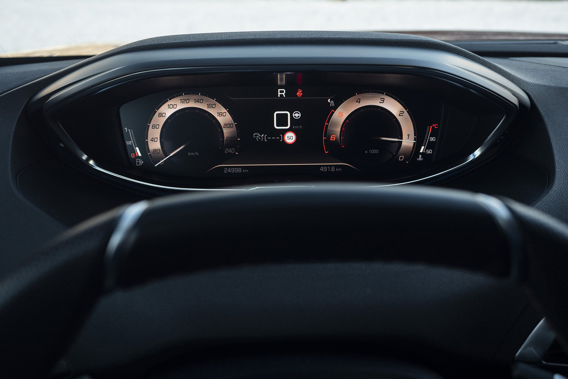 Test: Peugeot 5008 GT – rodinno-úžitkový ideál