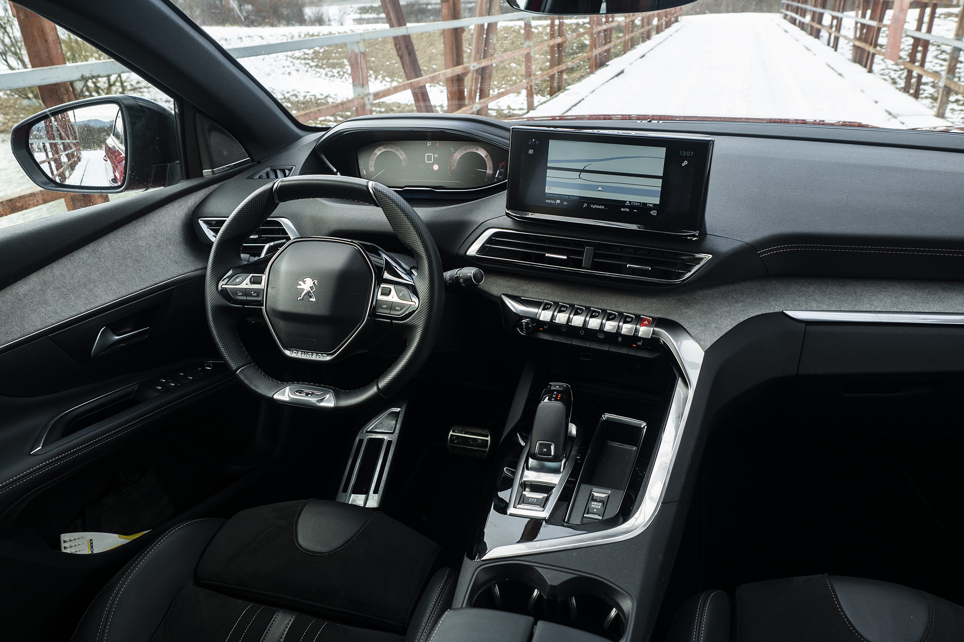 Test: Peugeot 5008 GT – rodinno-úžitkový ideál