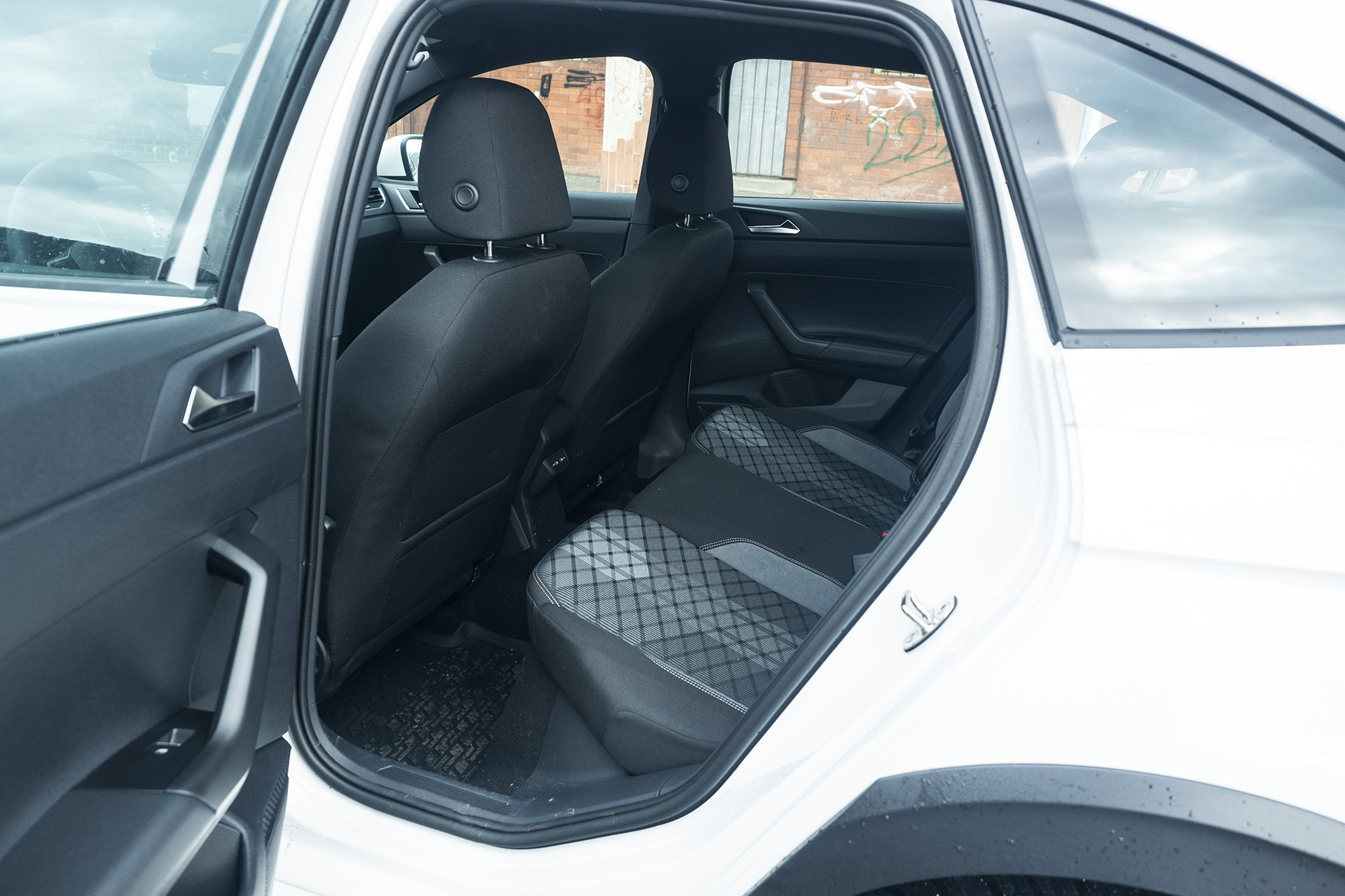 Volkswagen Taigo je dobrý aj s litrovým motorom